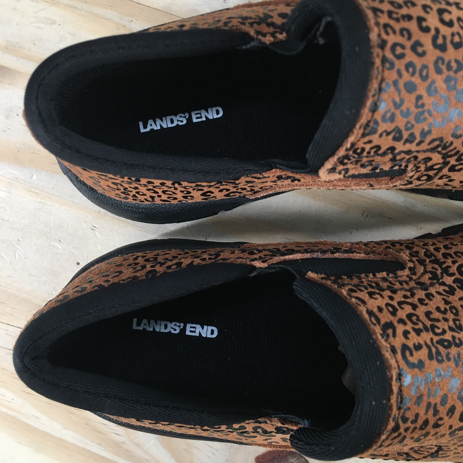 Lands End Shoes Womens 6 B Slip On Brown Leopard Print Comfort Casual Low Top