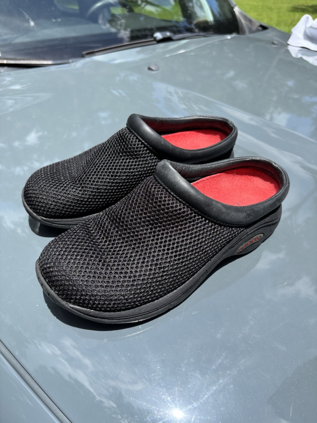 Merrell Black Slip-On Clogs Encore Breeze Mesh Walking Hiking Women’s 6.5