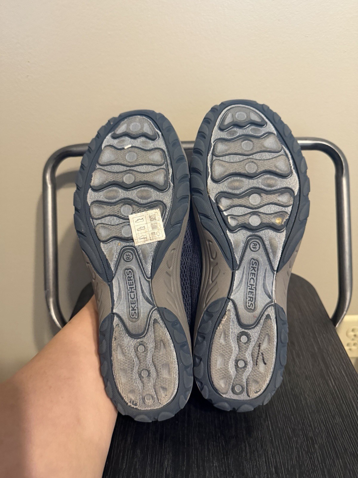 Skechers Relaxed Fit Air-Cooled Memory Foam Slip On Shoes Women’s 8 Navy Mesh