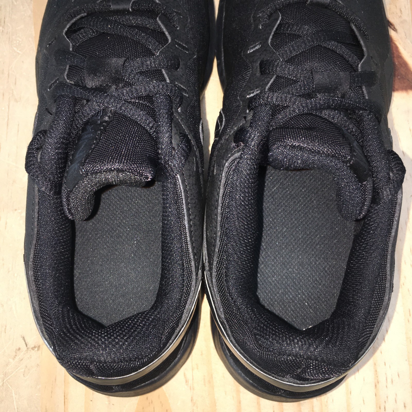 Nike Shoes Womens 7.5 Legend Essential 2 Sneakers Black Lace Up Low CQ9545-002