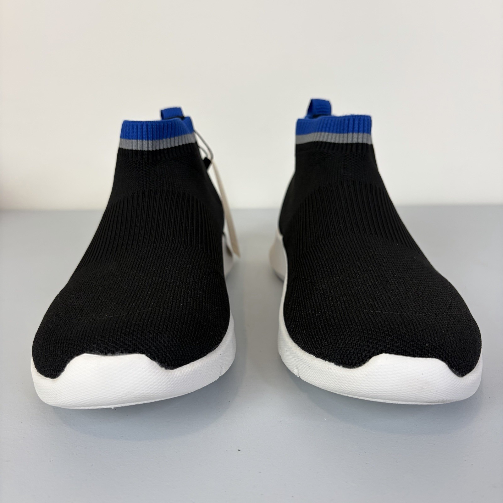 Spenco Women’s Pure Love Slip On Sneaker Size 9B Black Blue Comfort Cushion