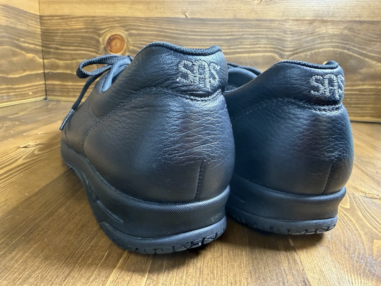 SAS LIBERTY NON SLIP LACE UP SHOES WOMEN’S BLACK LEATHER SIZE 9.5W 2160142