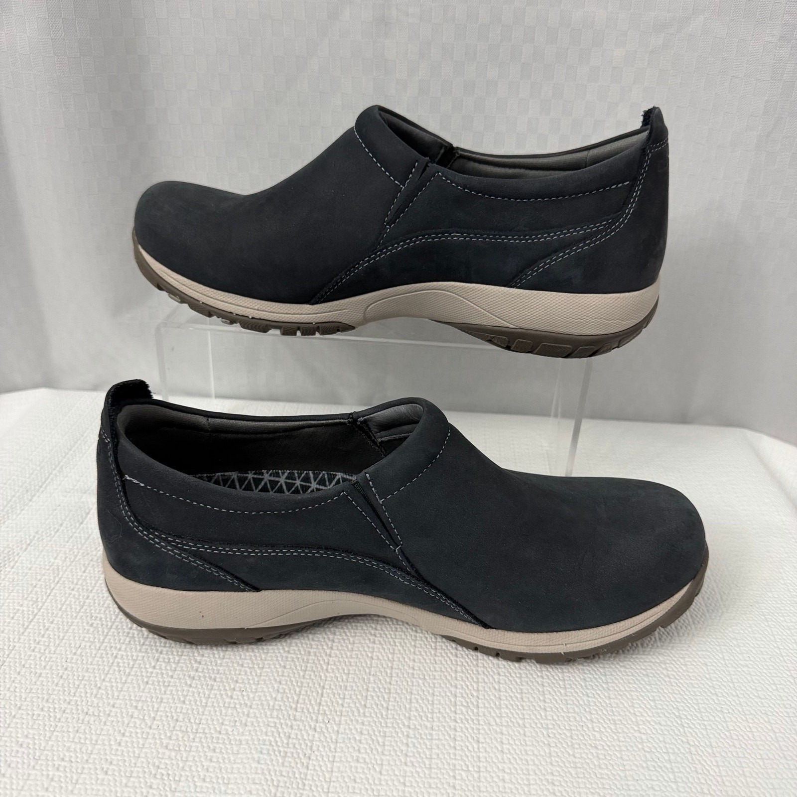Dansko Patti Shoes Women’s Size 9 Navy Blue Leather Slip On Waterproof Vibram 39