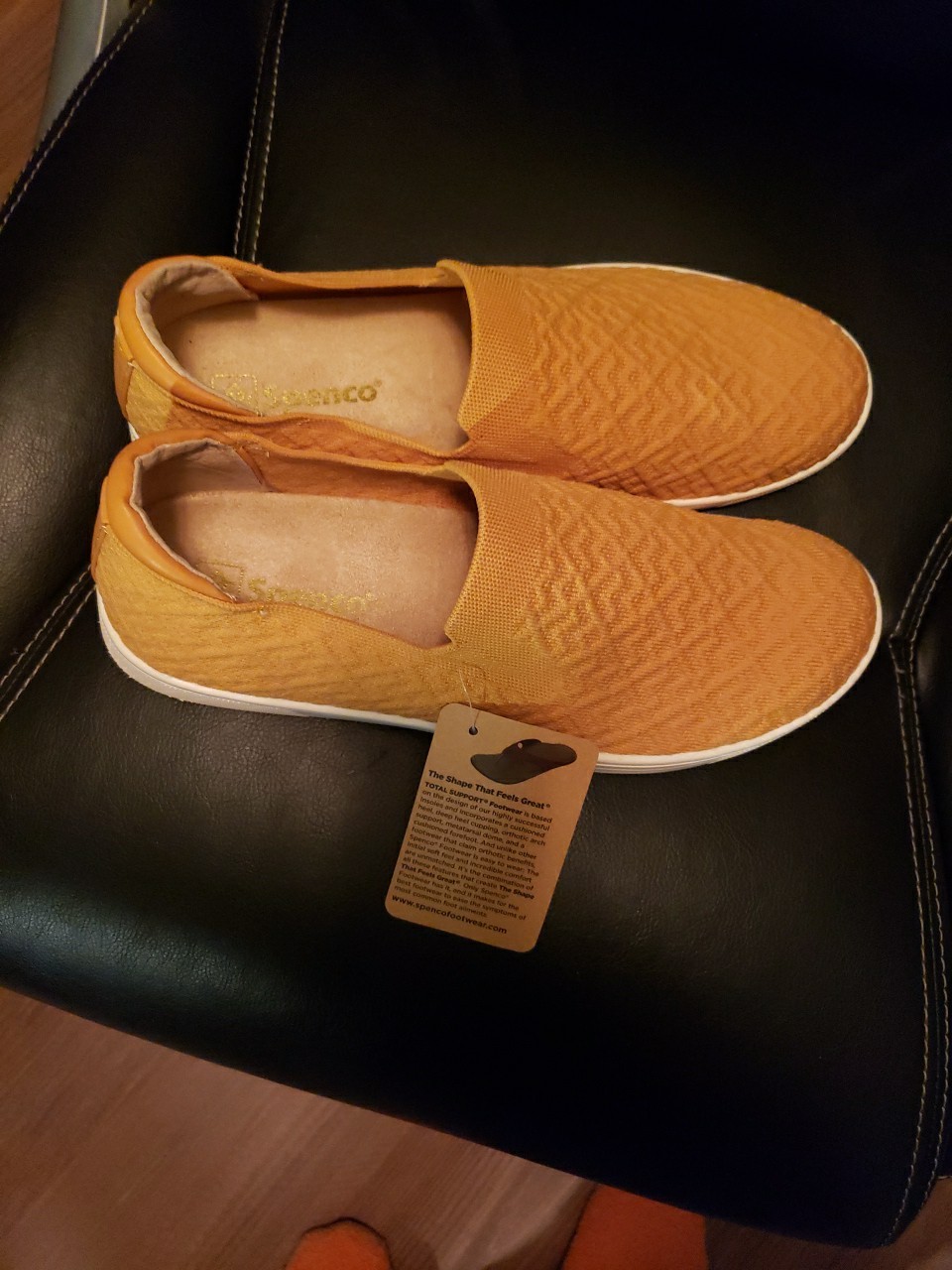 Spenco Women’s Yellowish Total Support Slip On Shoes Size 10 New