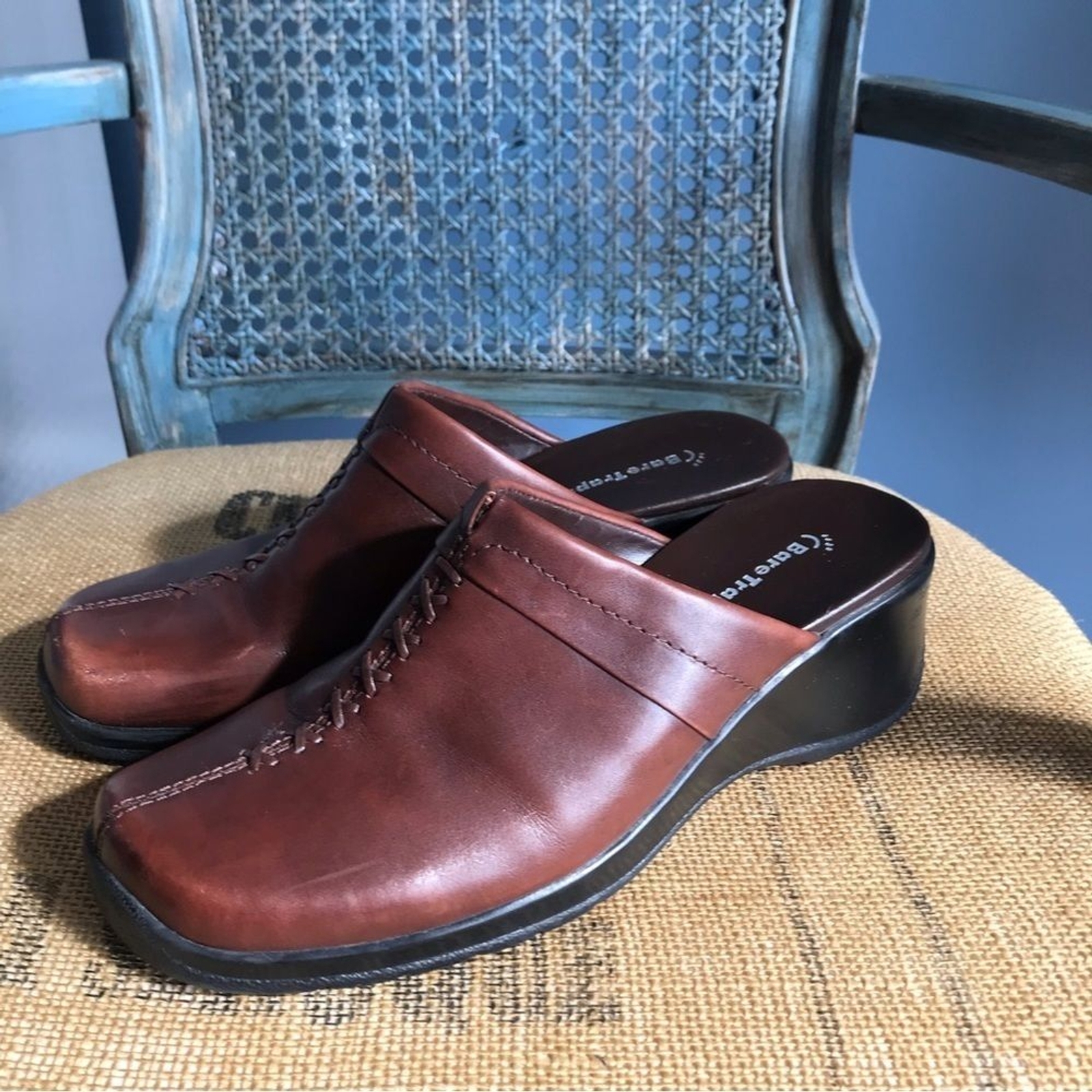 Bare traps brown leather slip on clogs mules size 8 fall winter casual comfy