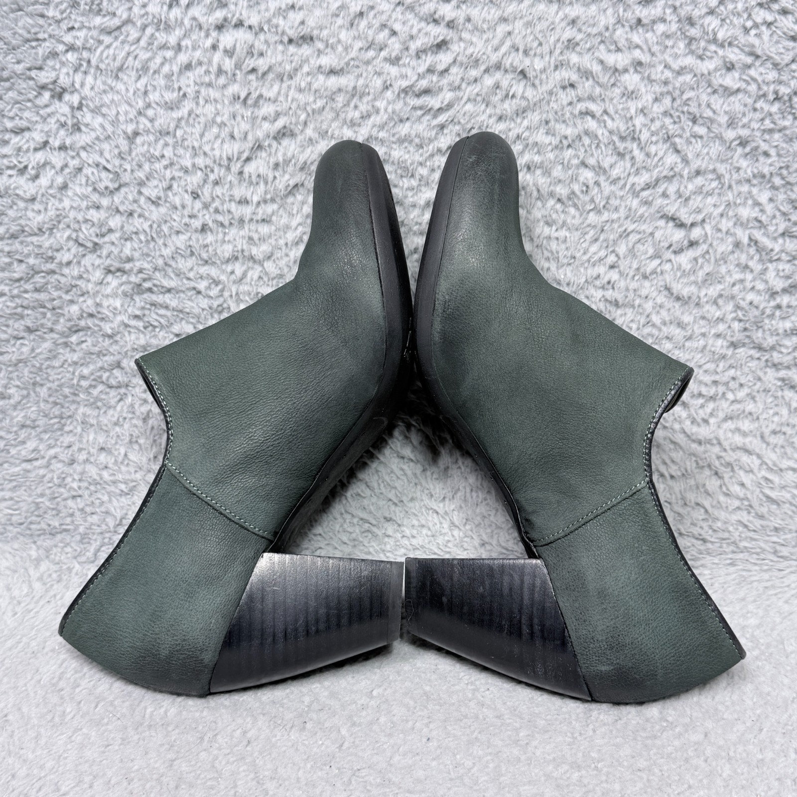 Fly London SACO Womens Size 39 US 8-8.5 Slip On Pump Heels Shoes Green Leather