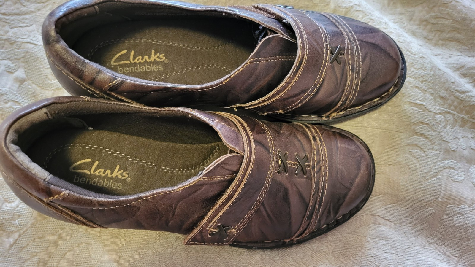 Clarks Collection Brown Leather Slip On Adjustable Comfort Shoes Size 6 M