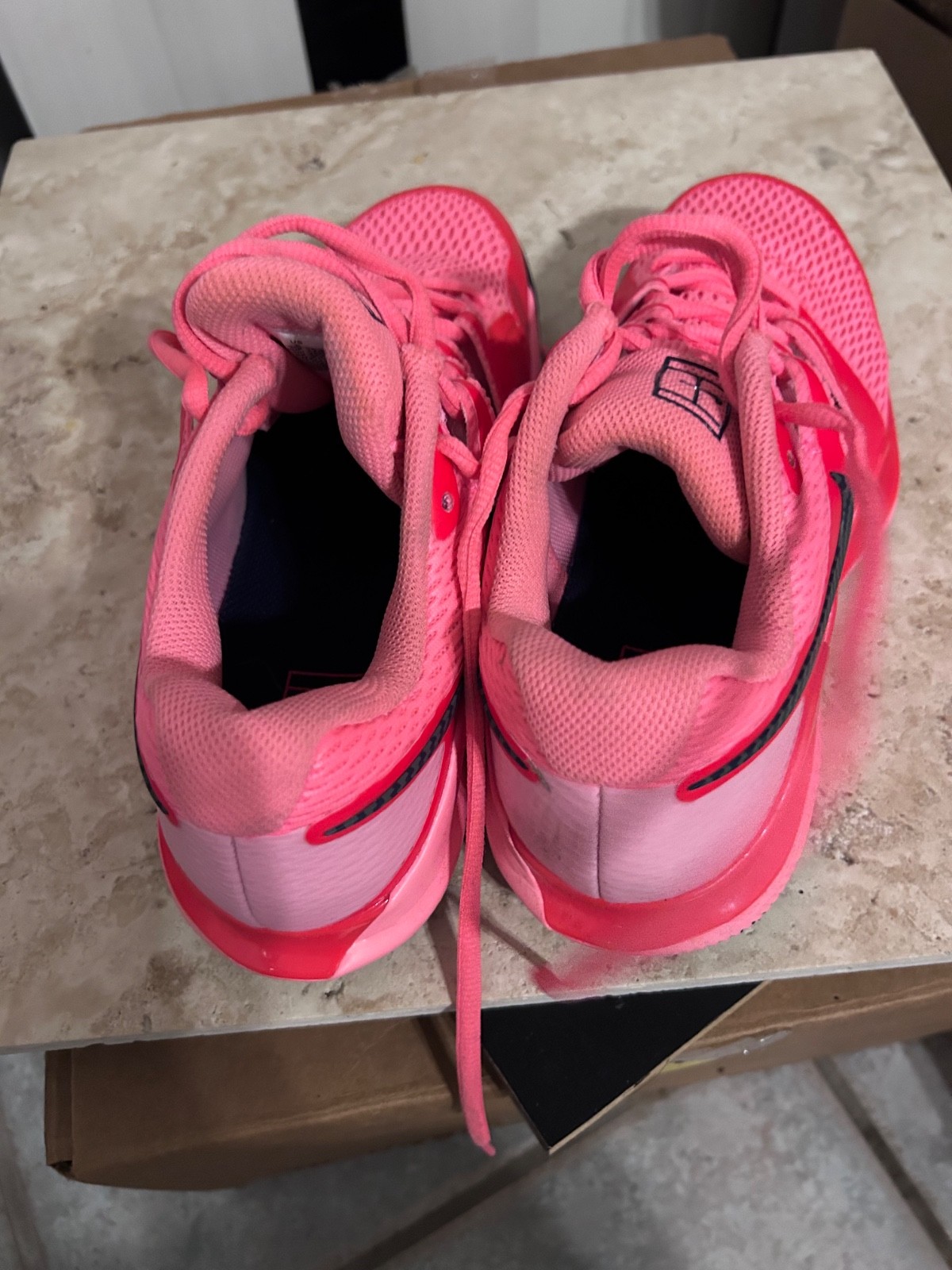 Nike Air Zoom Vapor X Pink Shoes AA8027-604 Womens SZ 8