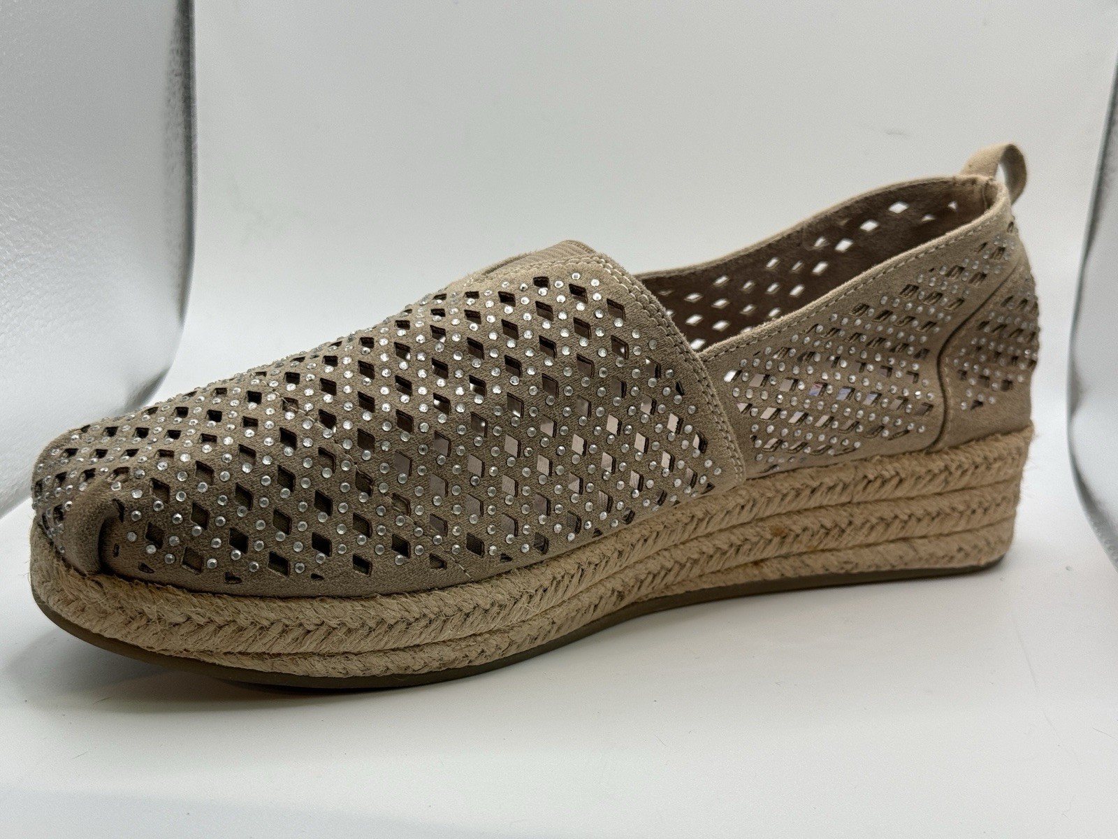 Women’s BOBS By Skecher HIGHLIGHTS GLAMSQUAD Wedge Taupe Sz 9 New