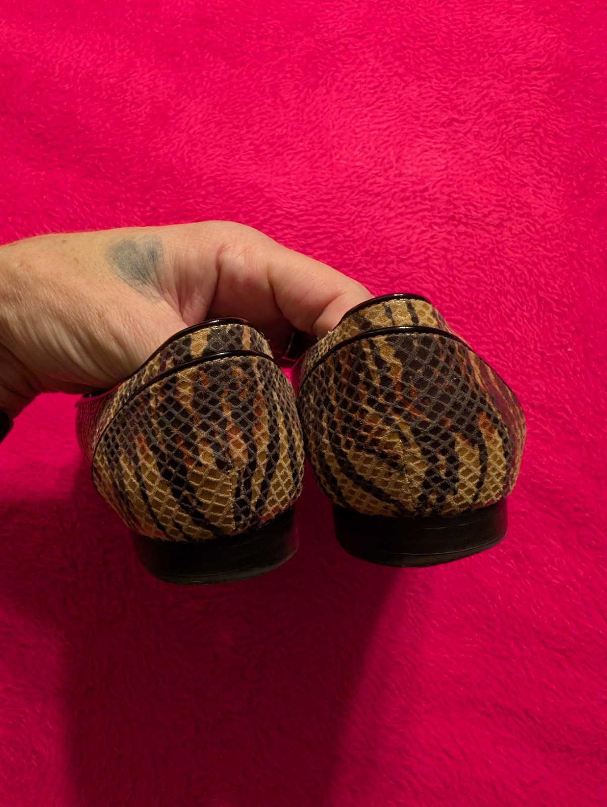 Anne Klein AKIDRIS Loafers Shoes Womens 6M Animal Print Snake Tiger Lion Bit