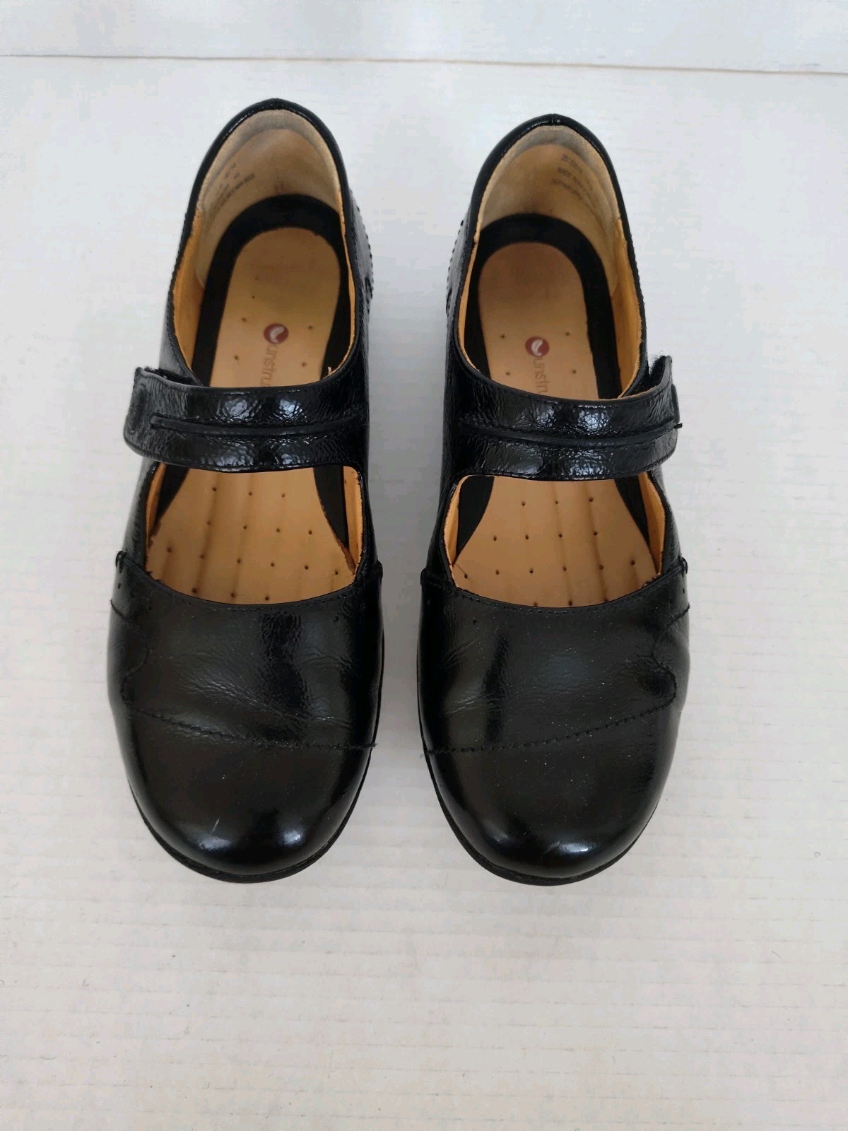Clarks Unstructured Artisan Black Patent Leather Maryjane Shoes size 7.5