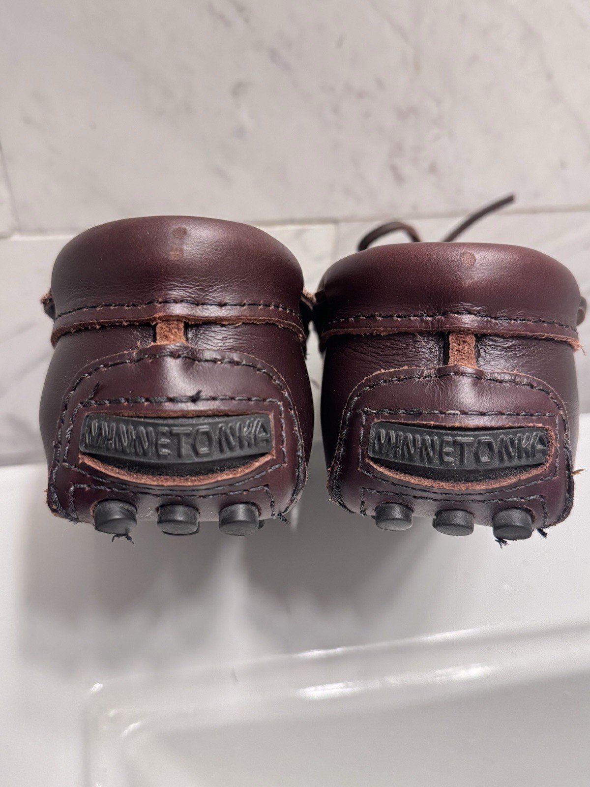 Minnetonka Women’s Driver Loafer Moccasin !burgundy Brown Slip-On USA 8.5