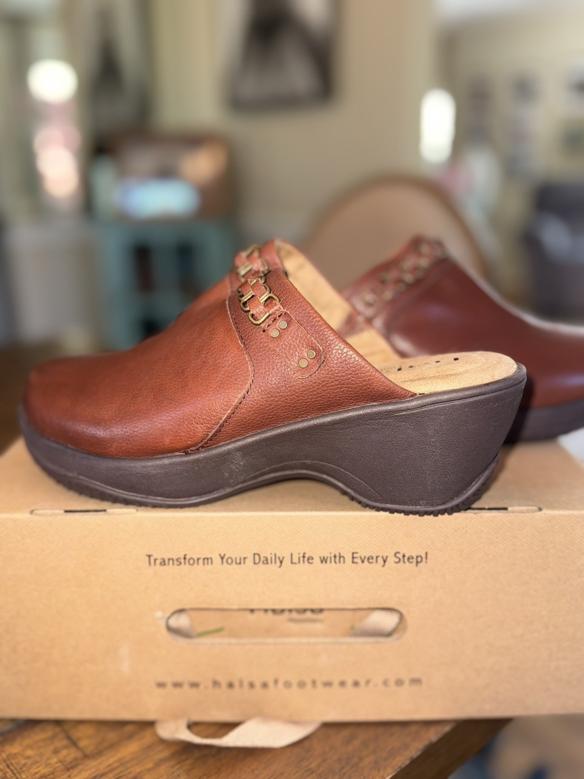 NIB 100% Leather Halsa Cognac Brown Chloe Clog Women’s Sz 9 W