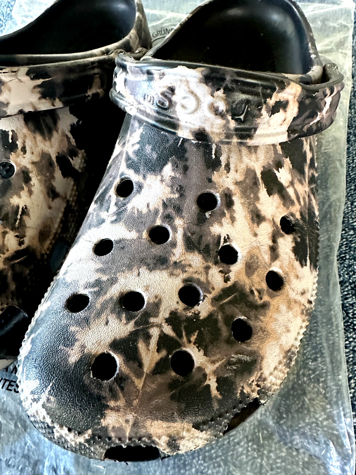 Hardly Worn Bleach Dye Pattern Crocs-Women Size 11-Shades of Beige,Brown+Black