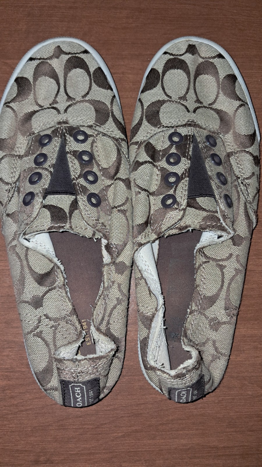 Coach Womens Katie Canvas Slip On Sneaker Size 8 Brown Signature Slip On Shoes