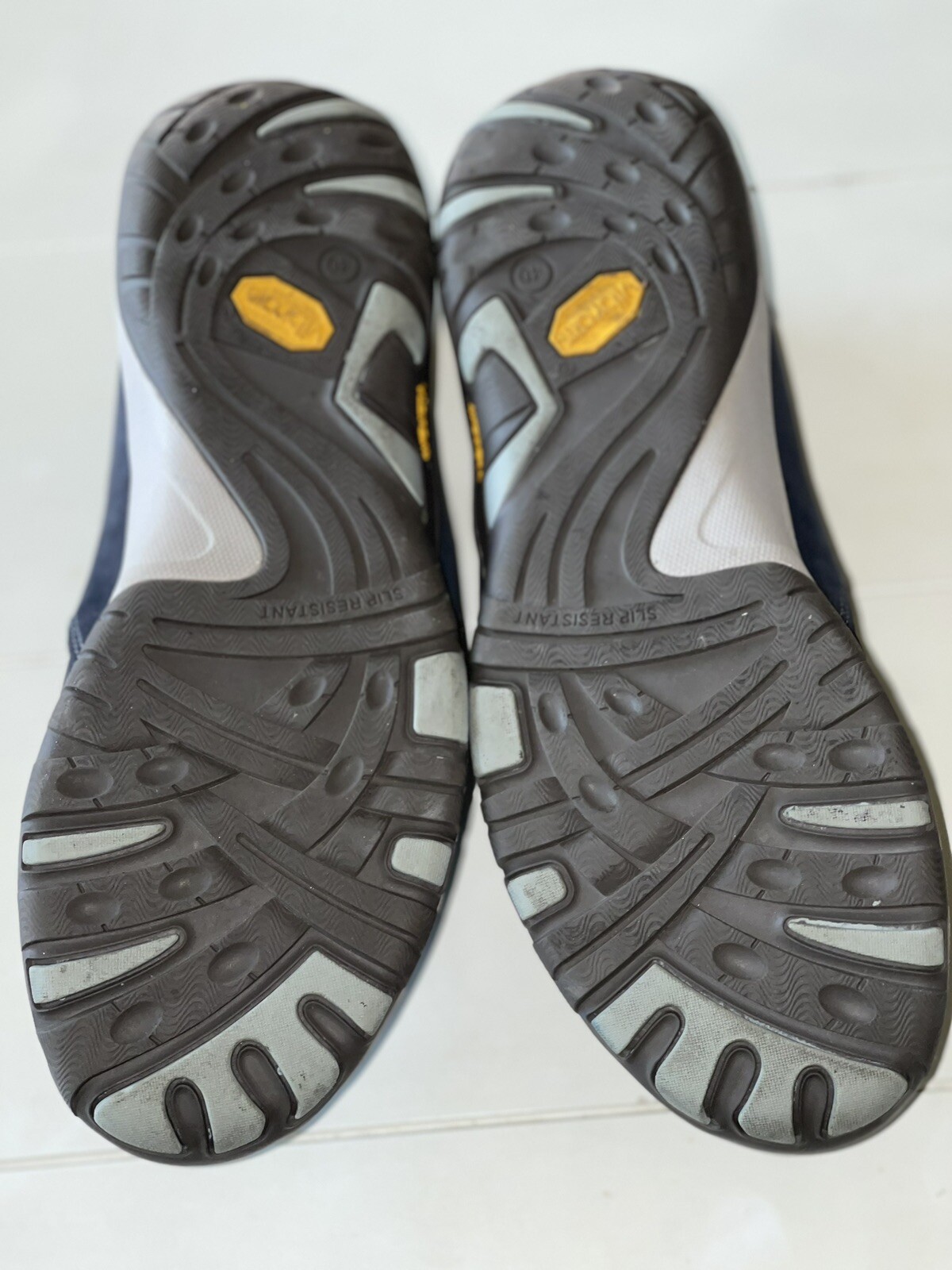 Dansko Patti Women’s Casual Shoes, Navy Milled Nubuck, W40