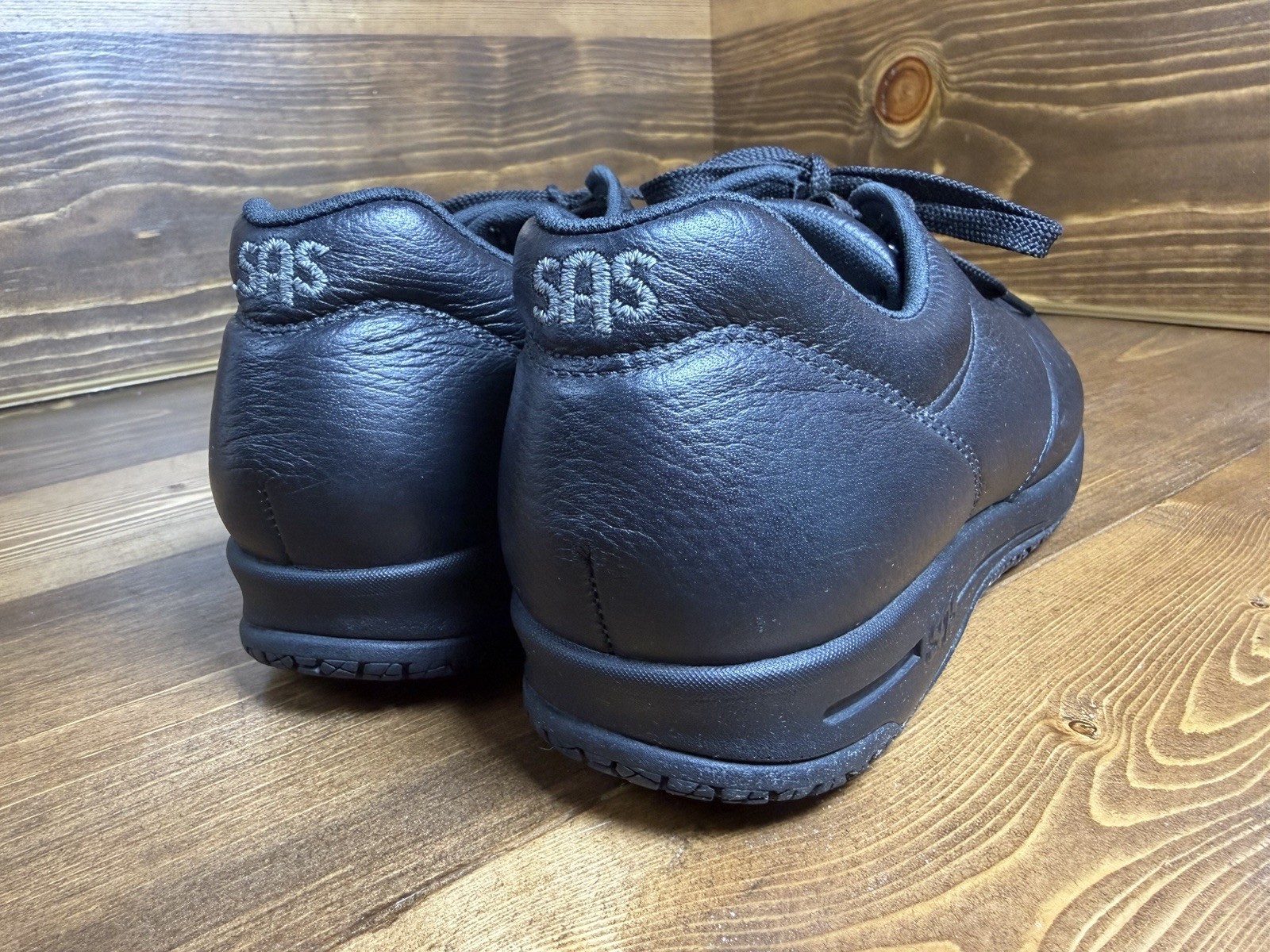 SAS LIBERTY NON SLIP LACE UP SHOES WOMEN’S BLACK LEATHER SIZE 9.5W 2160142