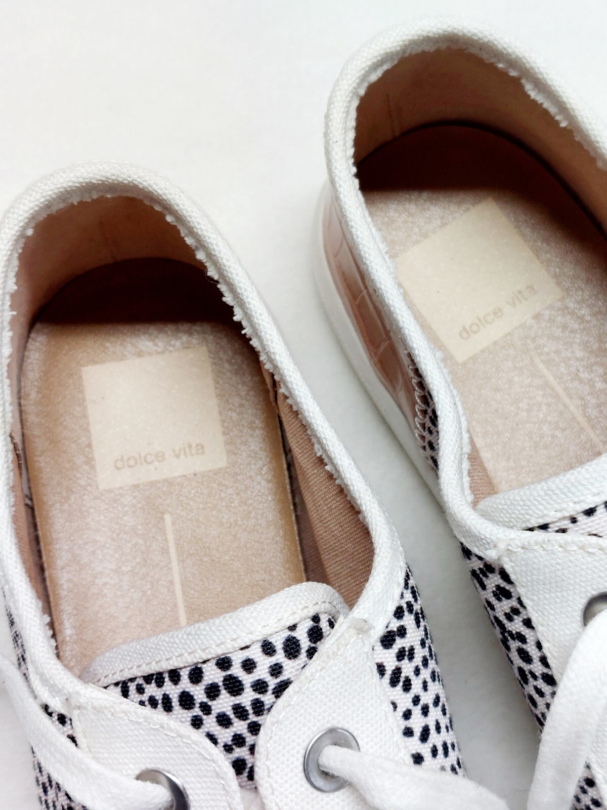 Dolce Vita Neza Lace Up Sneaker Black White Spotted Canvas Size 8.5