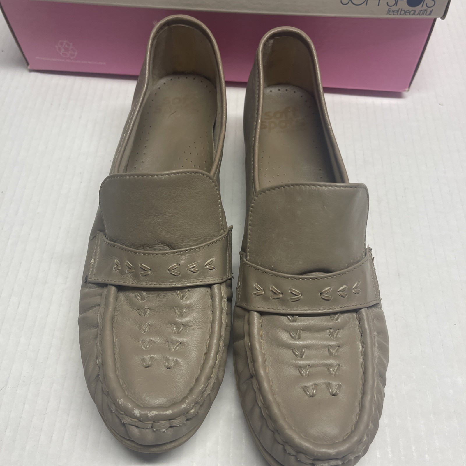 Soft Spots Venus Lite Womens Size 9 S Taupe with box