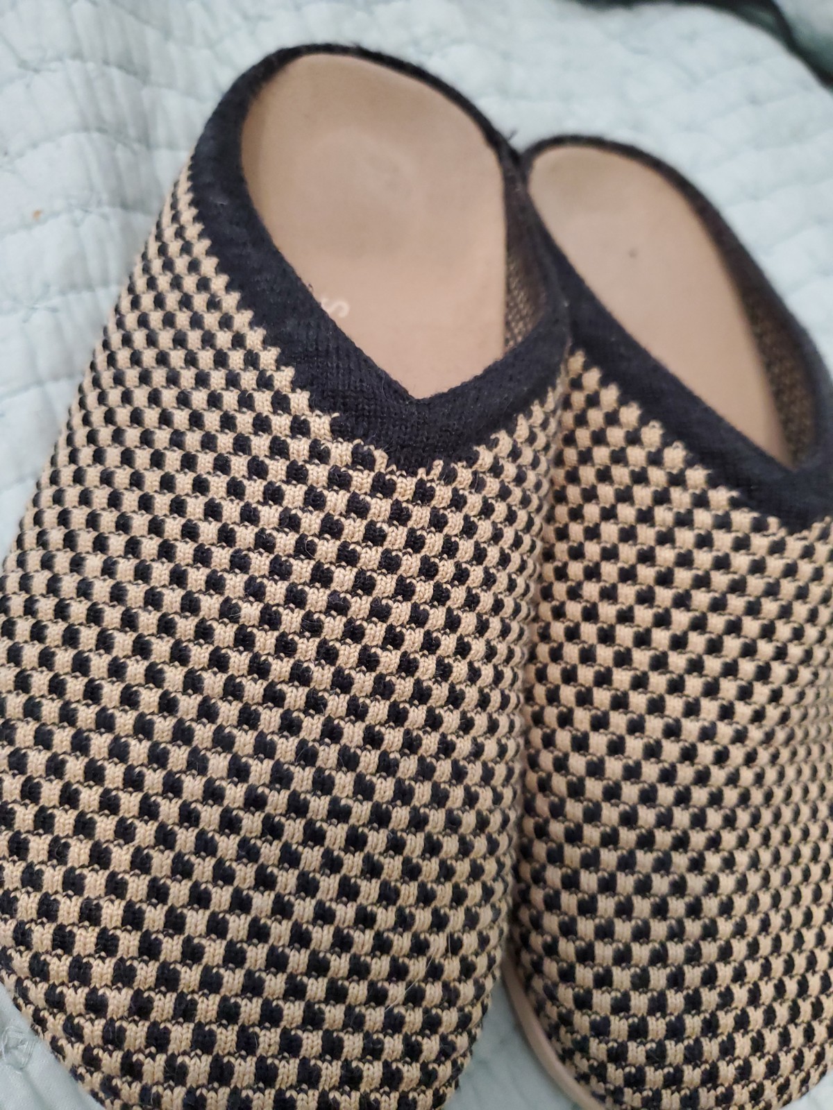 Rothy’s The Casual Clog Checkered Knit Slip on Mules Sz 6 Toffee Tan Black EUC