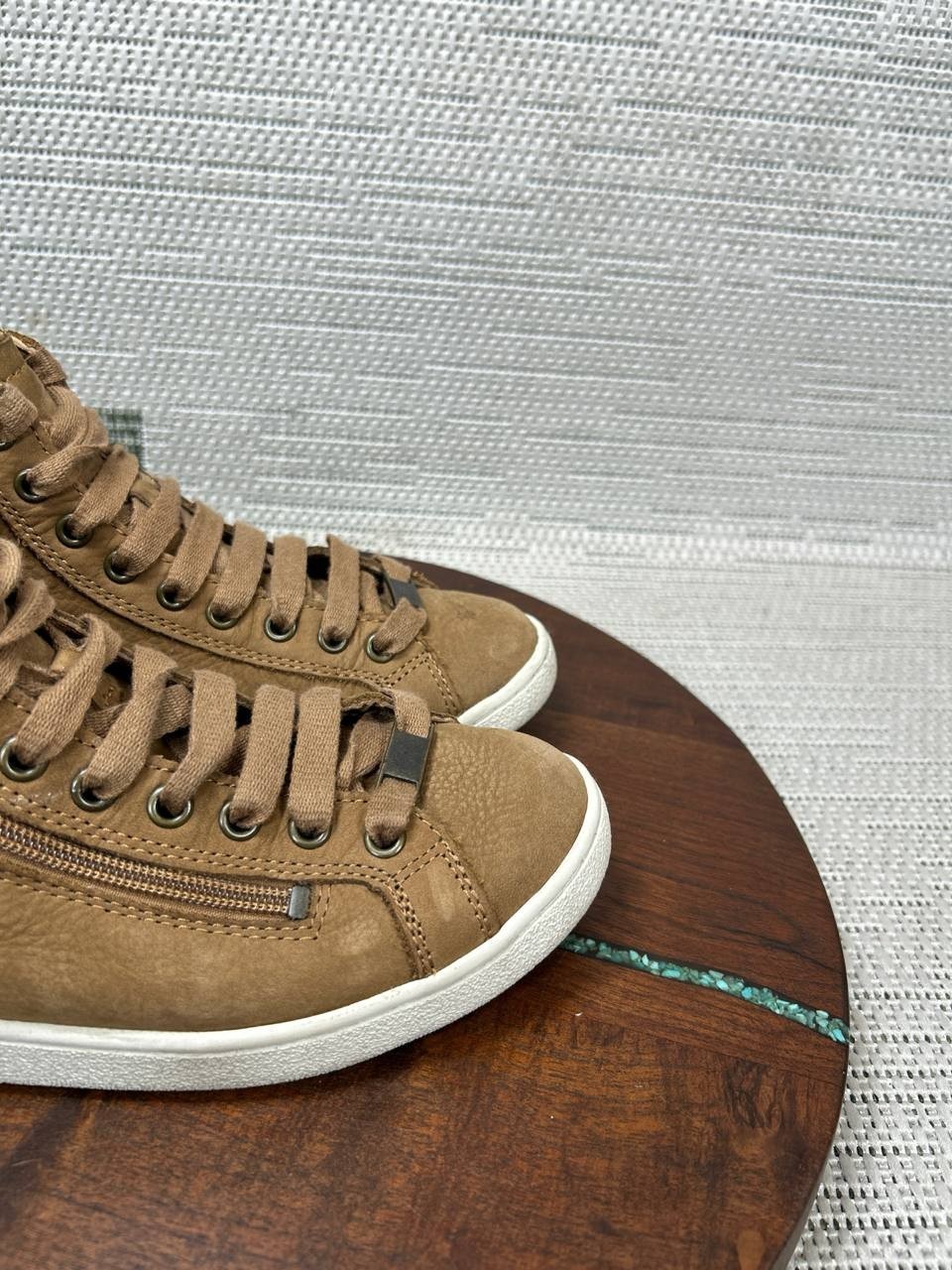 Ugg Shoes Womens Size 7 Olive Chestnut Nubuck High Top Side Zip Comfort Sneaker