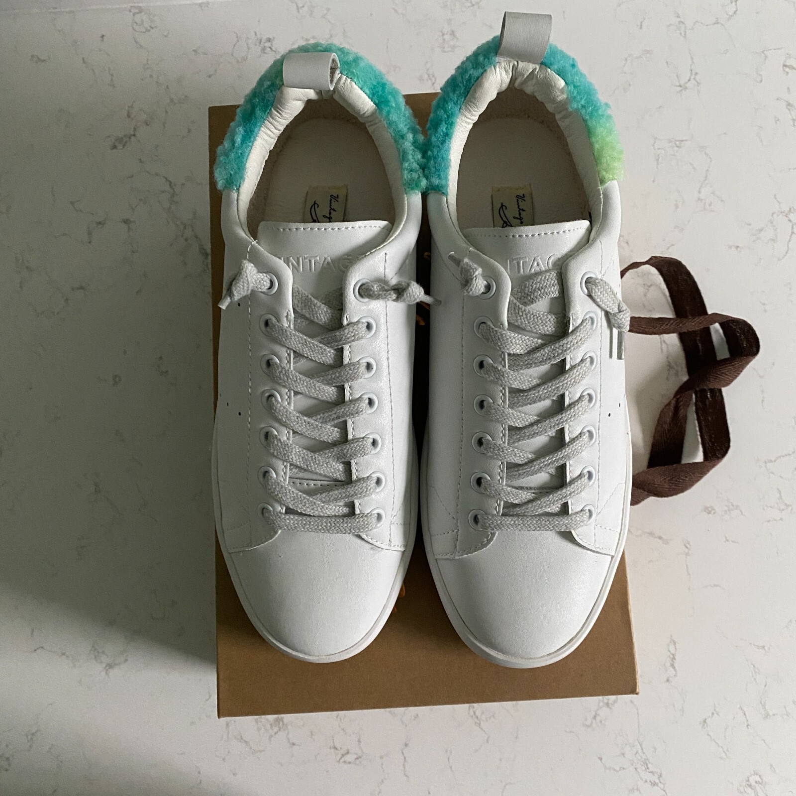 Vintage Havana Destiny White Tie Multi Women’s Sneakers Size 8 Fall