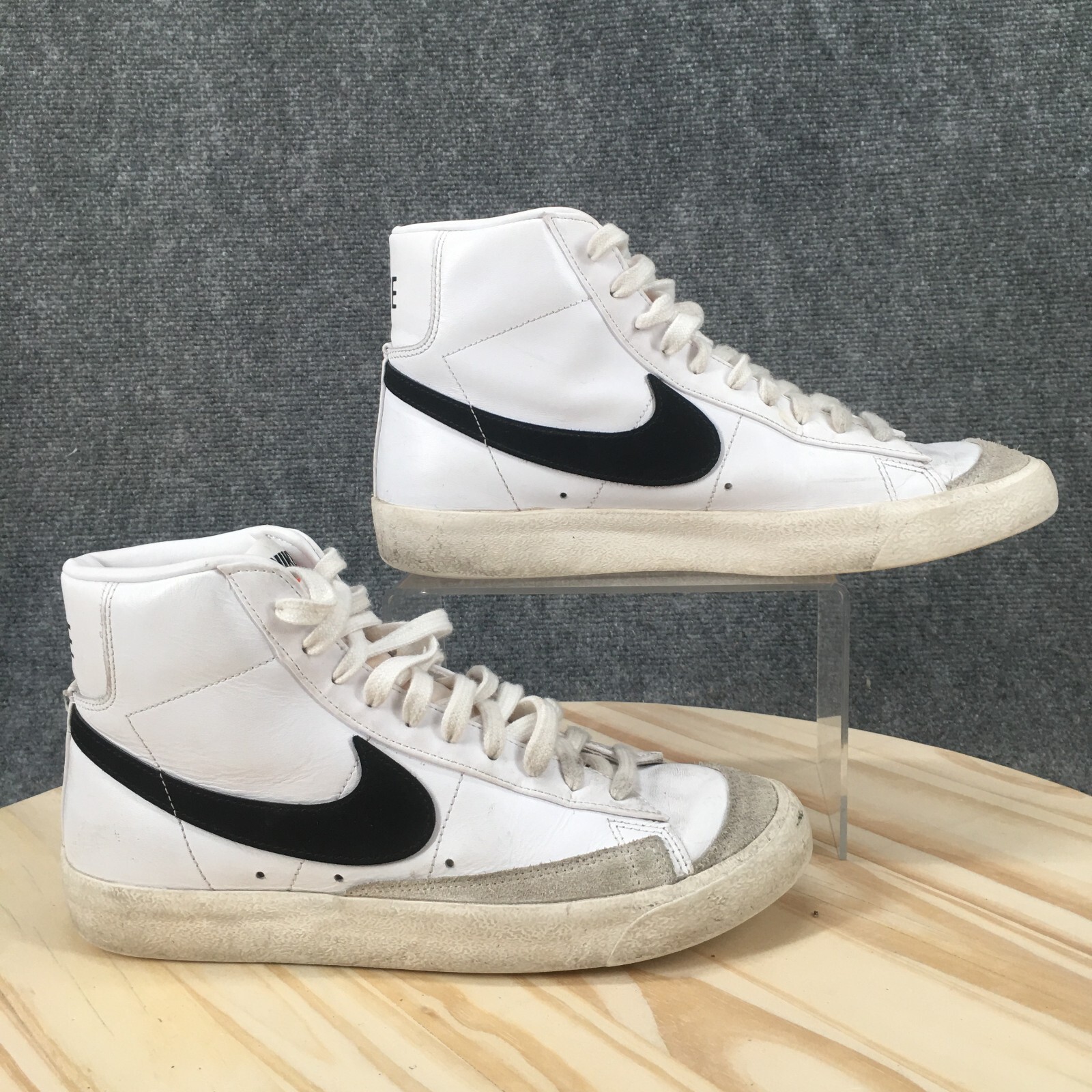 Nike Shoes Womens 9.5 Blazer Mid ’77 Vintage Sneakers White Lace Up Athletic