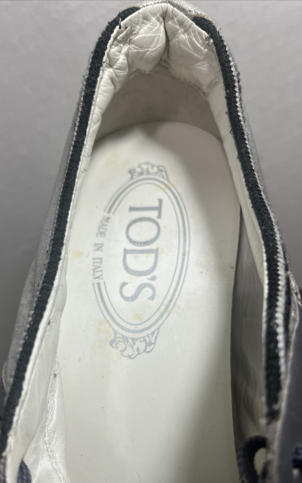 Tods Women’s Blue Gray Leather Fabric Almond Toe Wedge Sneakers Sz 8 US / 39 EU