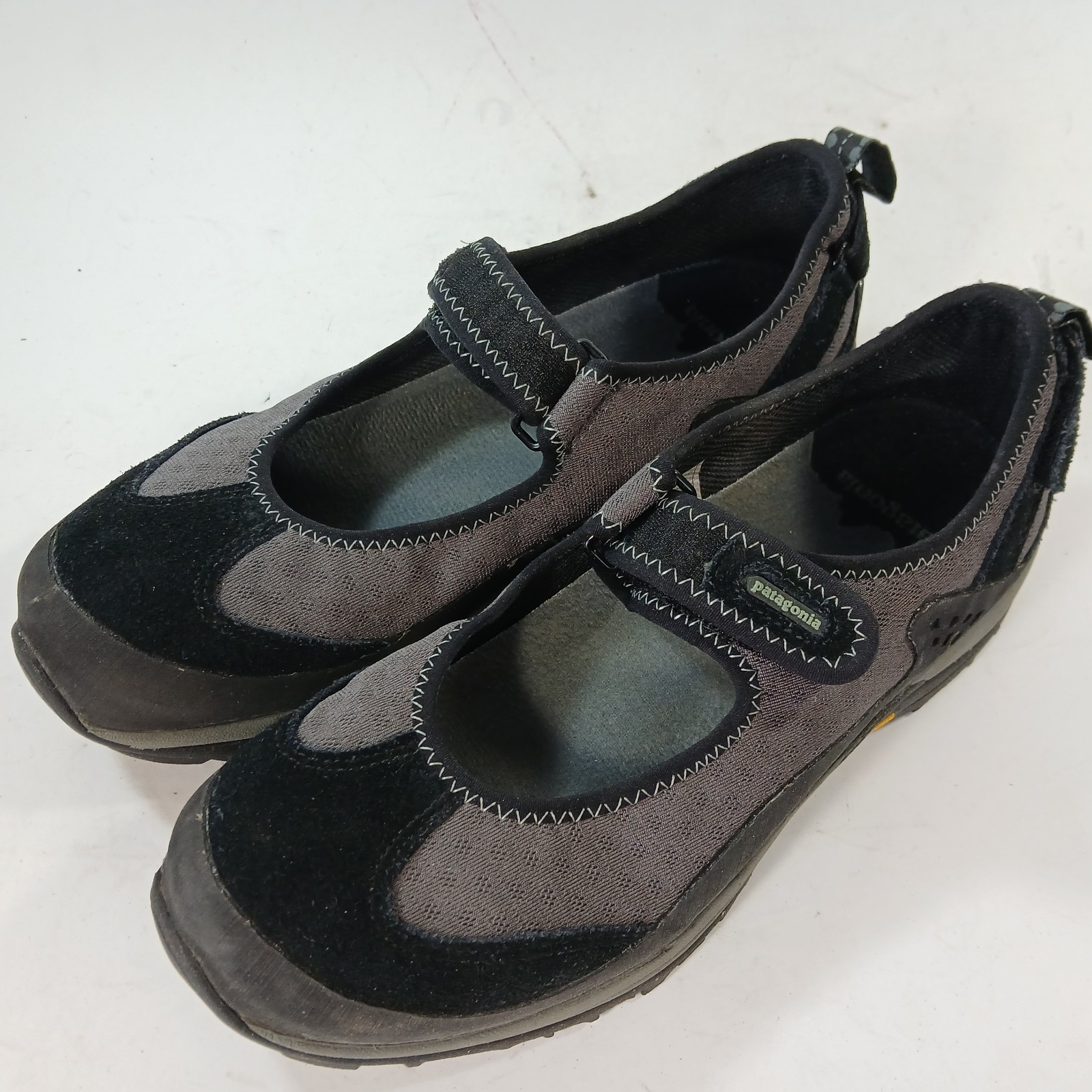 Patagonia Womens Size 8 Kenosha Black Performance Mary Jane Suede Flats Shoes