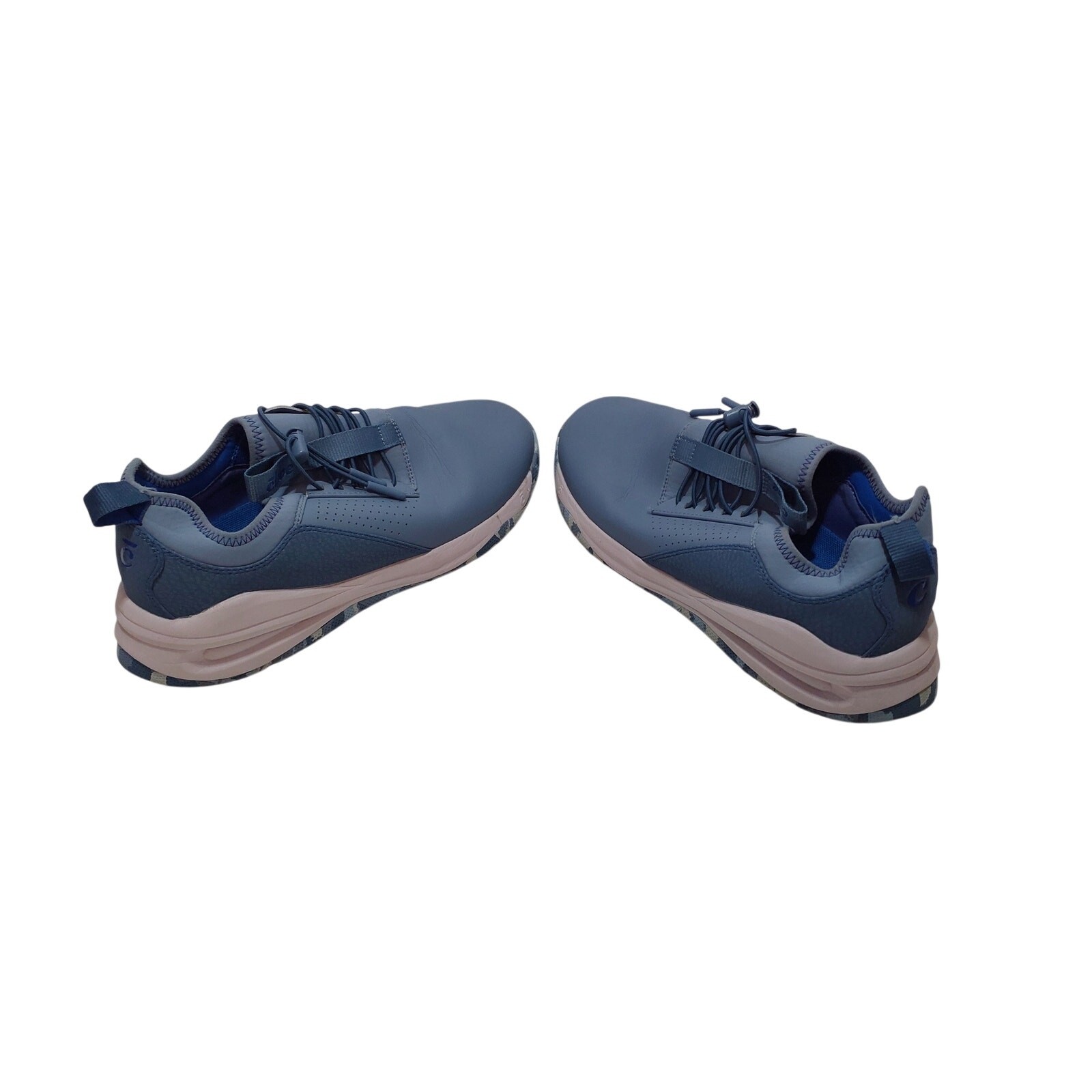 womens size 9.5 cloves classic nursing shoes.