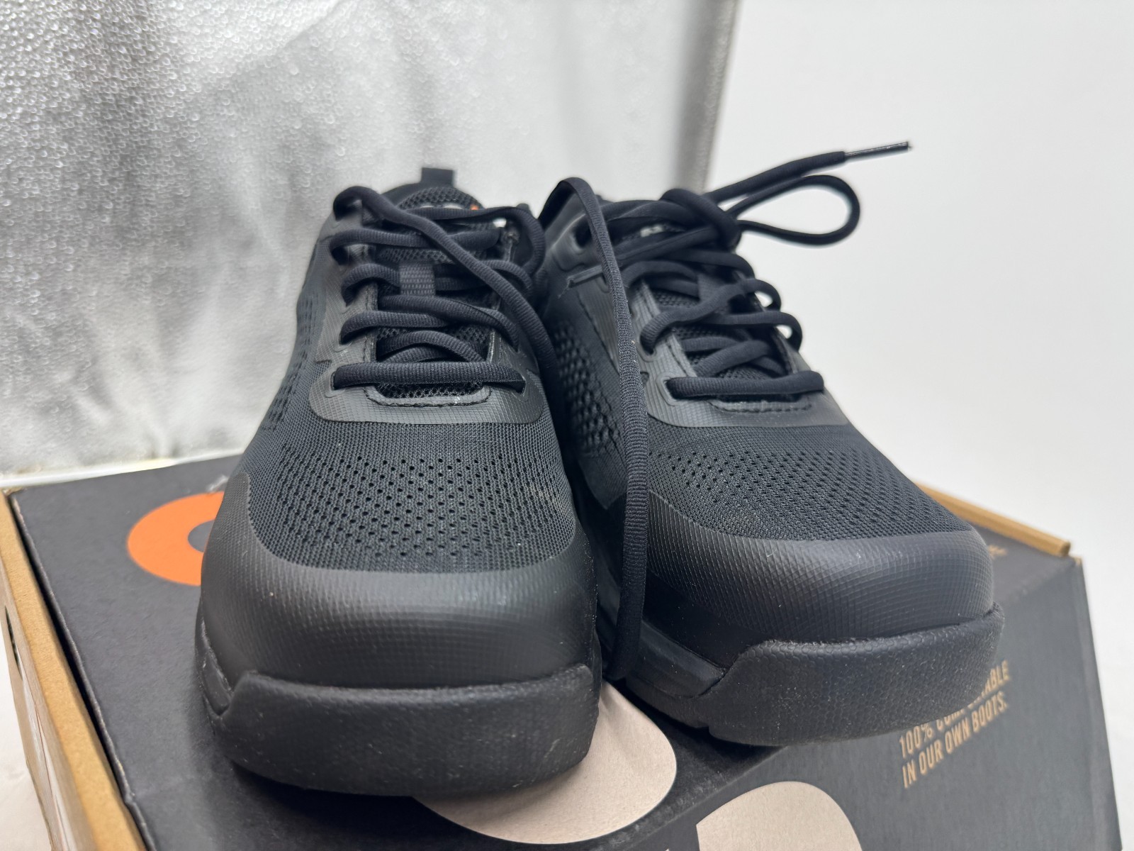 Bogs Sandstone Knit Low Composite Sneakers Women’s Black Mesh Safety Toe – 7.5