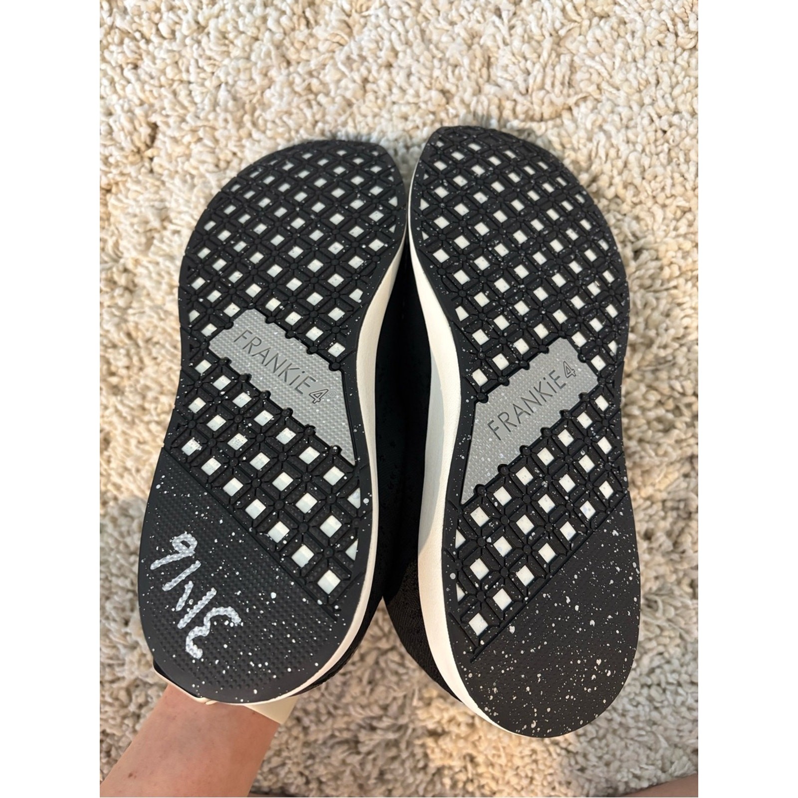 Frankie4 Dimity 2 II Black Sneakers Size 9