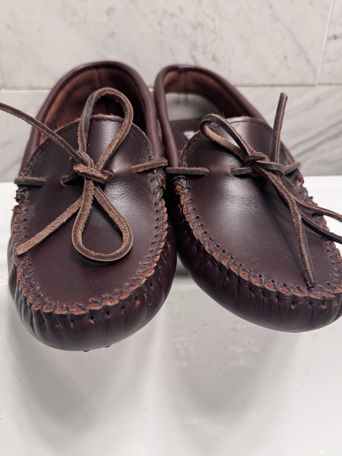 Minnetonka Women’s Driver Loafer Moccasin !burgundy Brown Slip-On USA 8.5