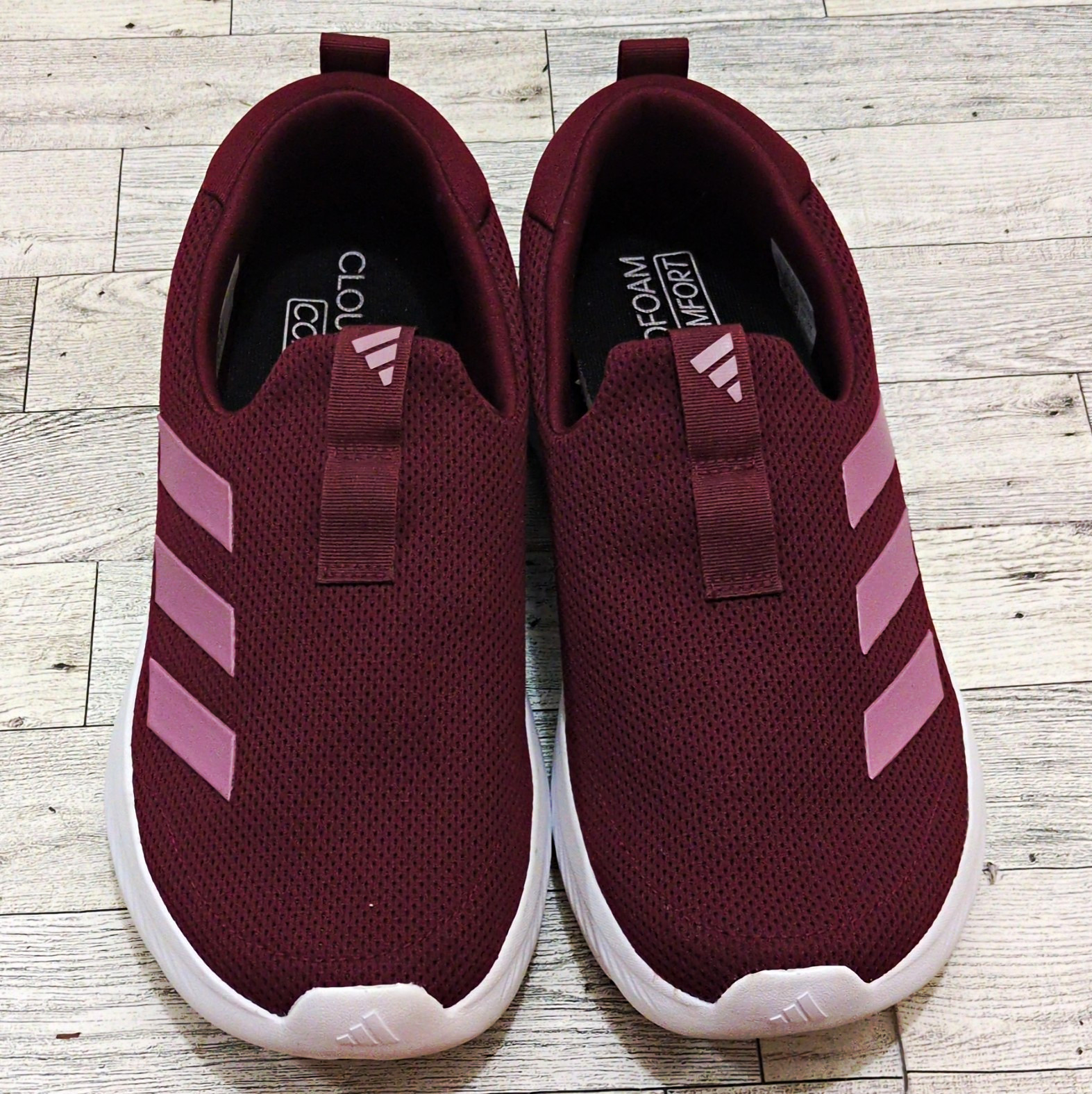 adidas Cloudfoam Women’s Slip-On Sneakers Burgundy Mesh Rubber Outsole Size 8