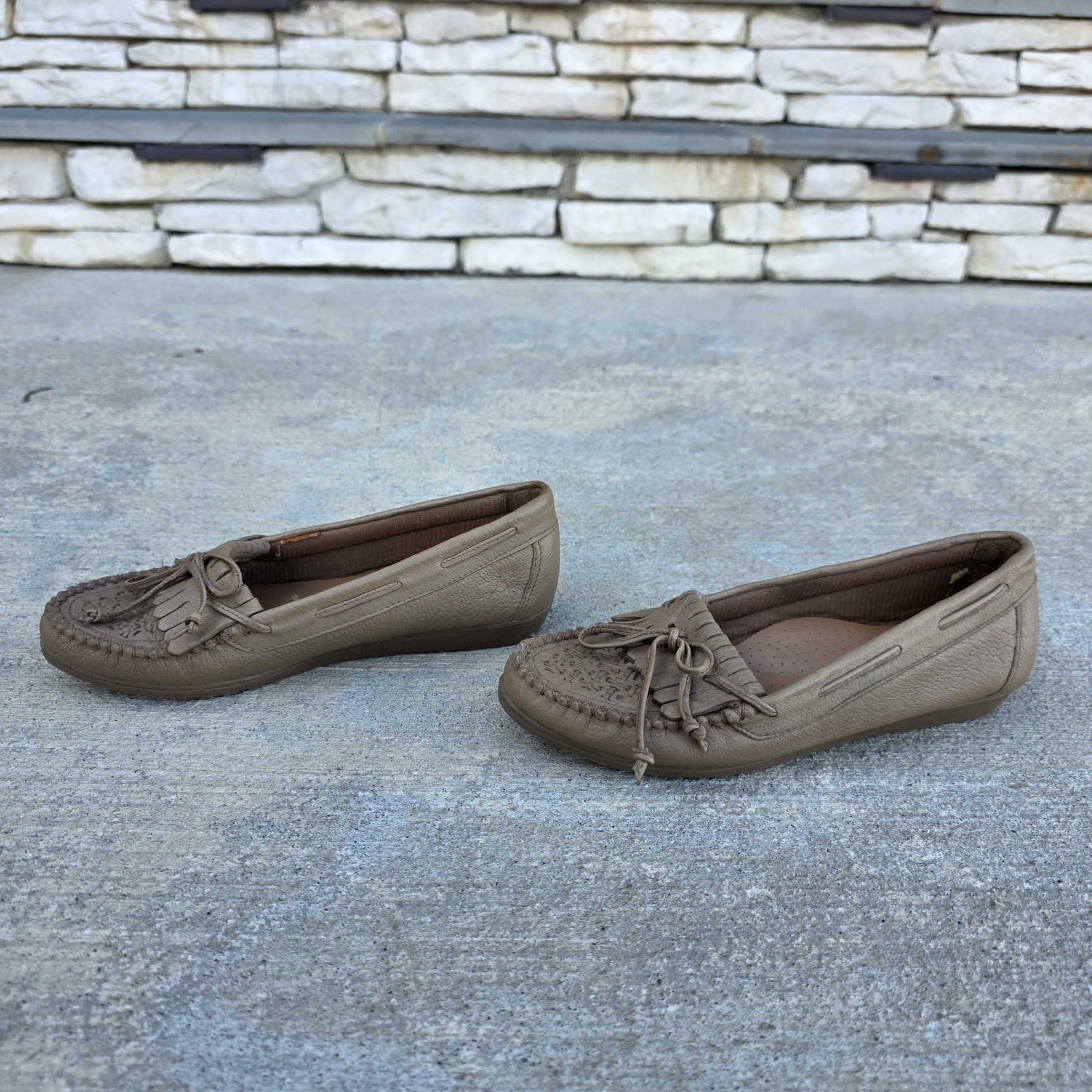 Walkables Walkright Women’s Leather Moccasins Brown Woven Fringe Slip-On Comfort
