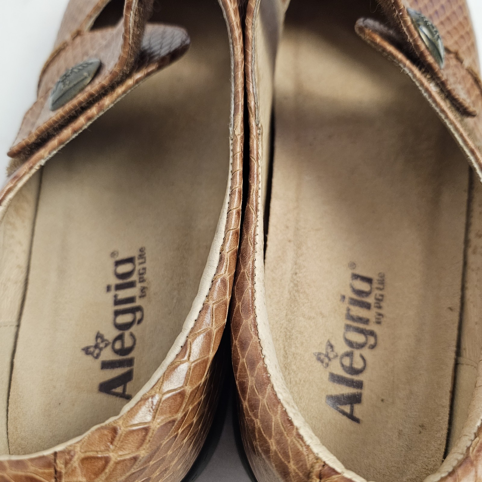 Alegria Brown Snake Embossed Leather Mary Jane Clogs Comfort KAI-712 Size 41