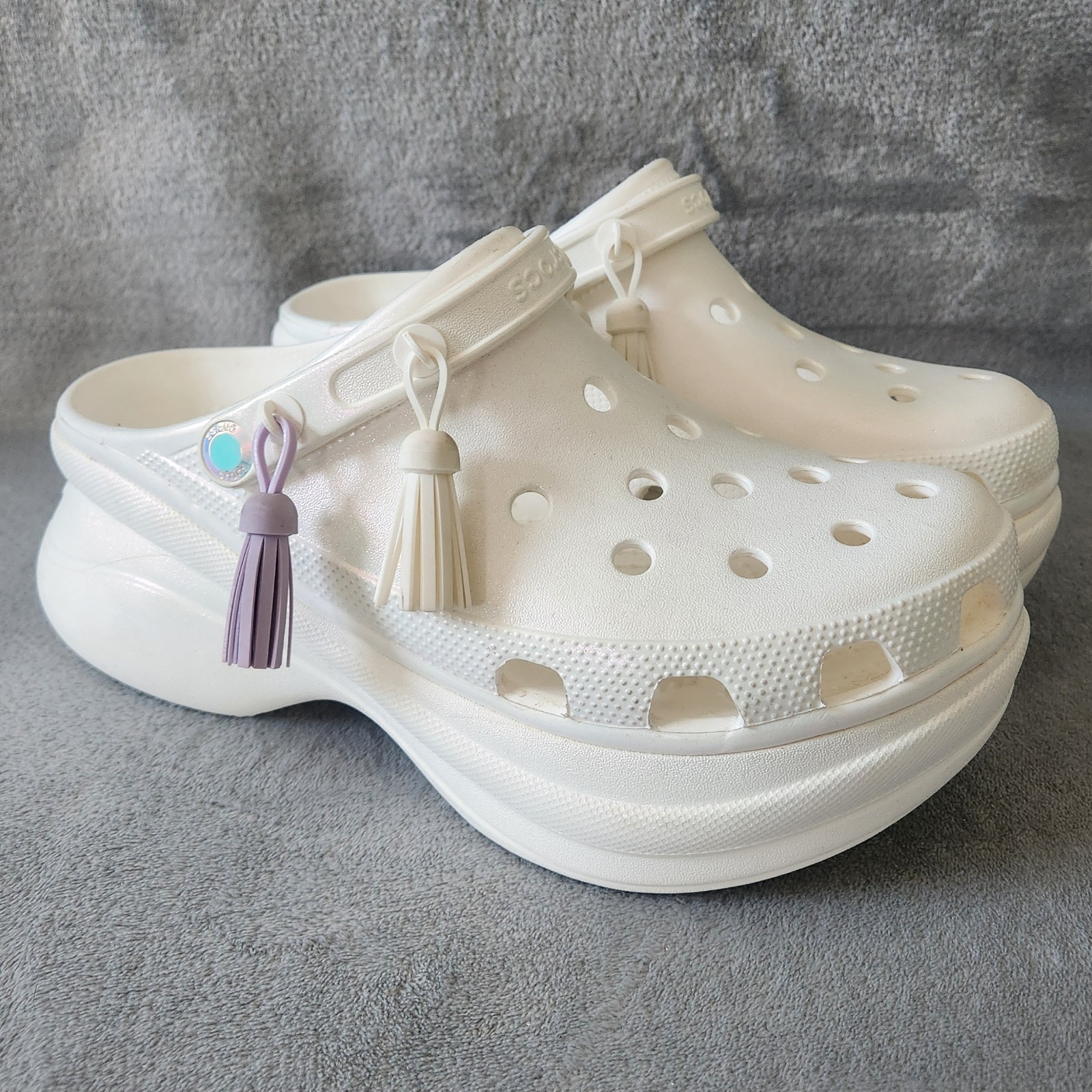 CROCS Classic Bae Festival Womens Iridescent White Tassel Platform Shoes Size 10
