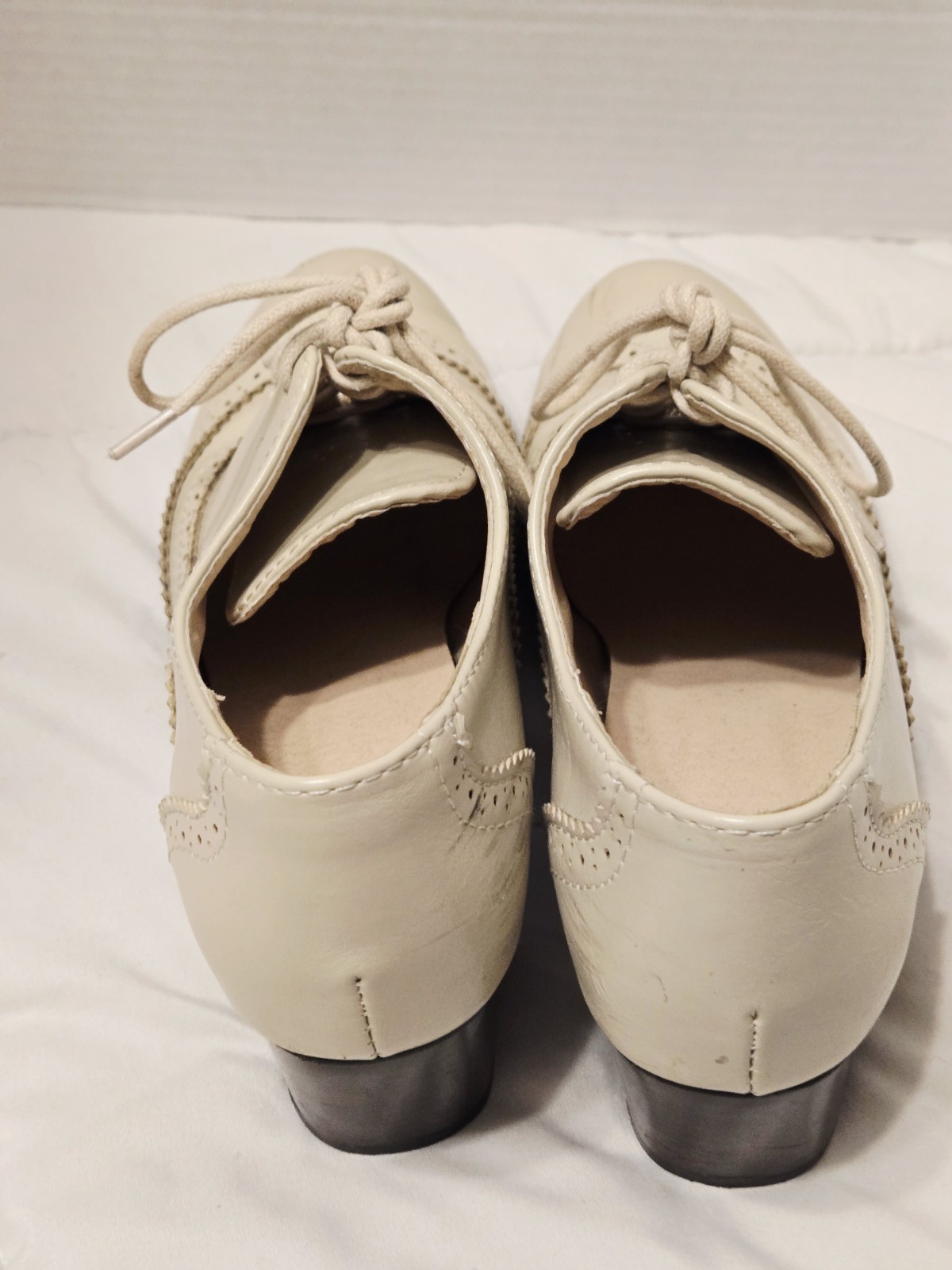 FOWT 8 Perforated Lace-Up Oxfords Almond Toe Chunky Heel Beige Academia Preppy