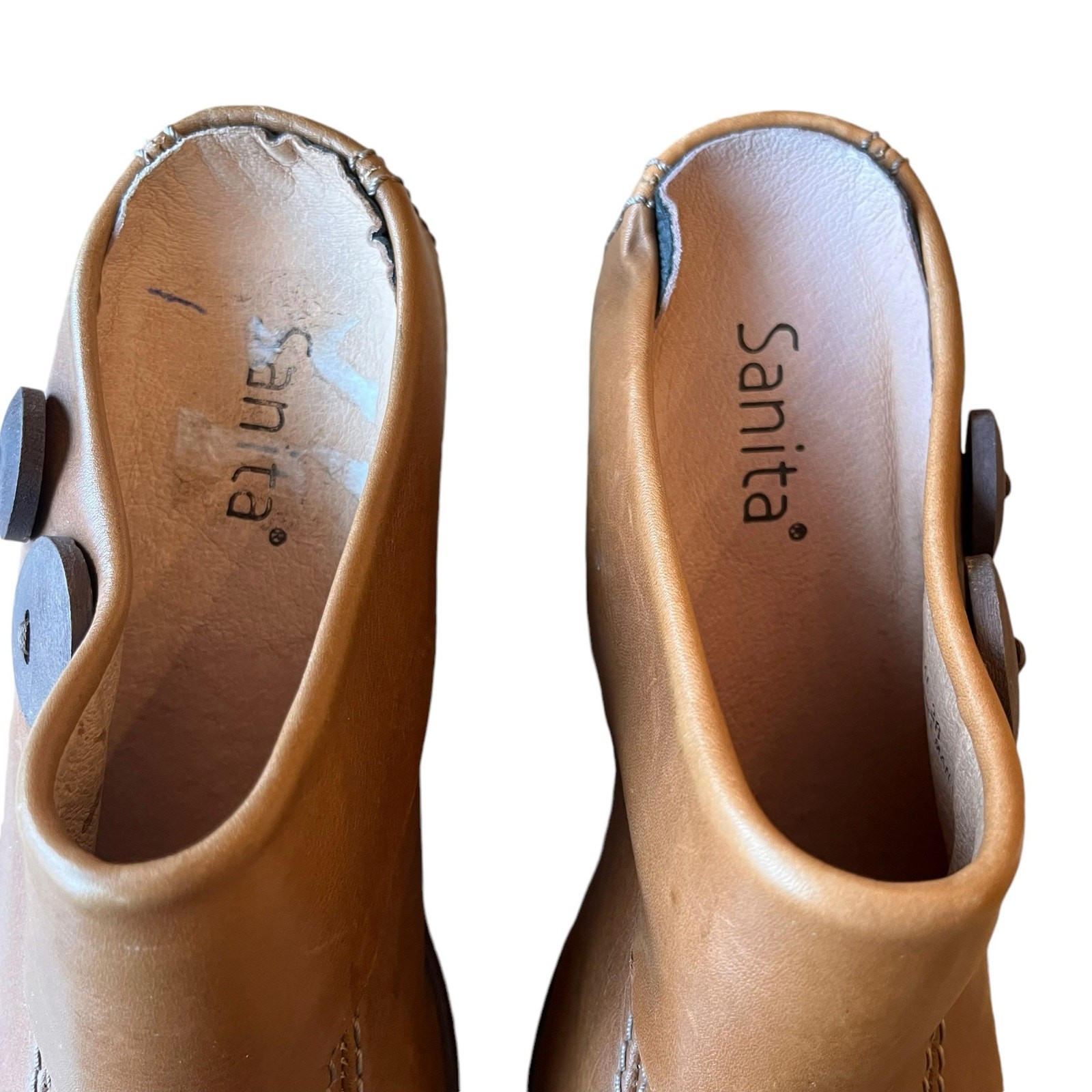 Sanita Nikolette Clogs Mules Women’s Size 36 Tan Leather Button Detail Comfort