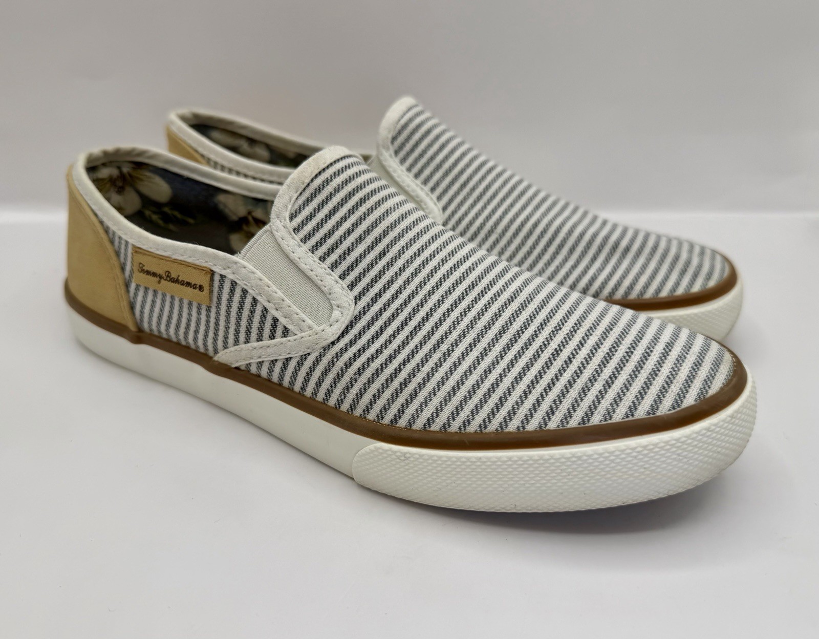 Tommy Bahamas Women’s Canvas Slip On Sneakers Brown/White/Striped, Unixes