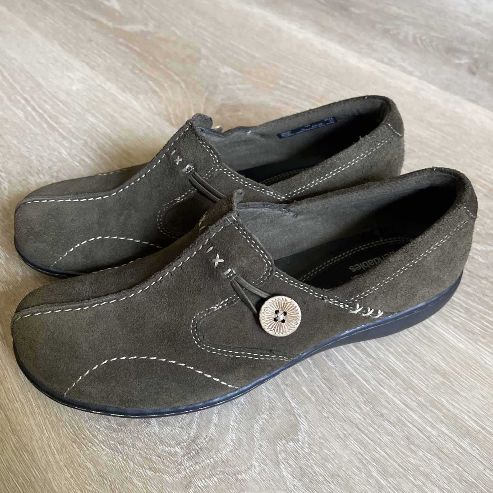 CLARKS Bendables Olive Green Suede Slip On Loafers Button and Stitching Detail 7