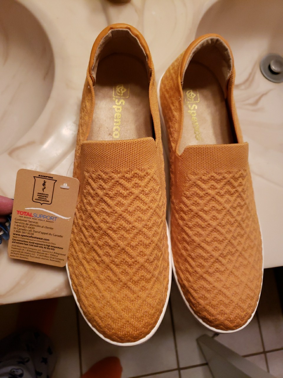 Spenco Women’s Yellowish Total Support Slip On Shoes Size 10 New