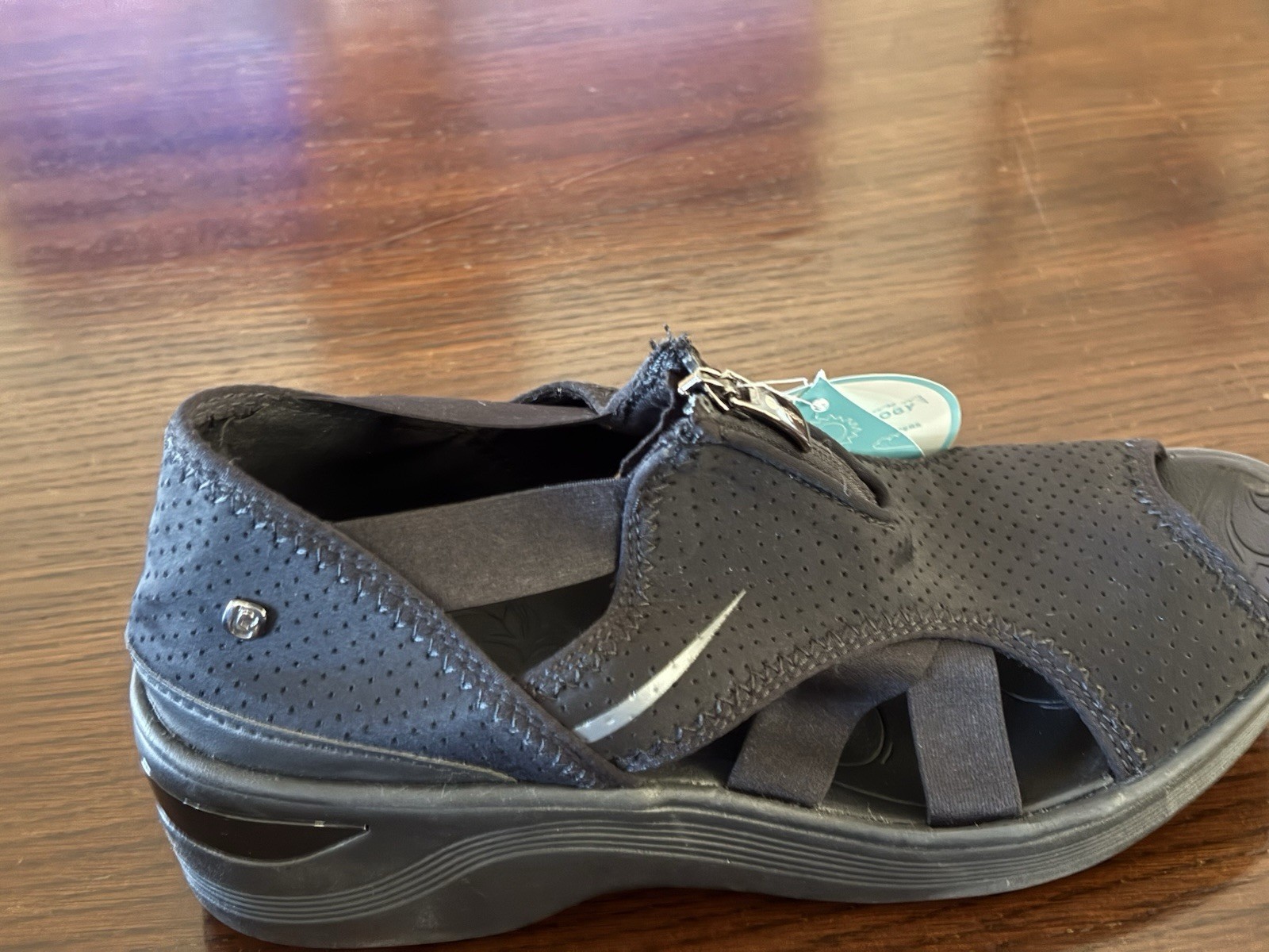 Zees Shoes Doodle 9.5 Black Slip On With Zipper Casual Comfort