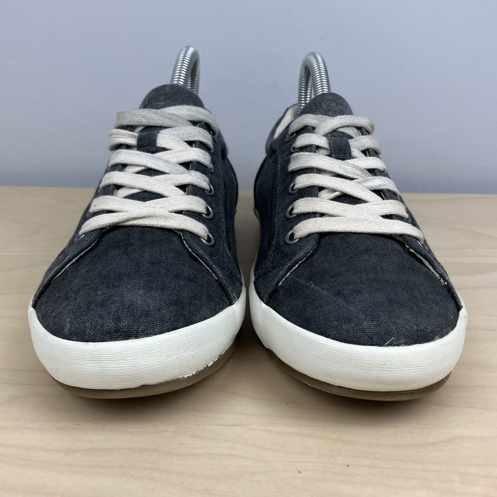 Taos Women’s Size 9.0 Star Washed Black Gray Low Top Casual Shoes Lace Up