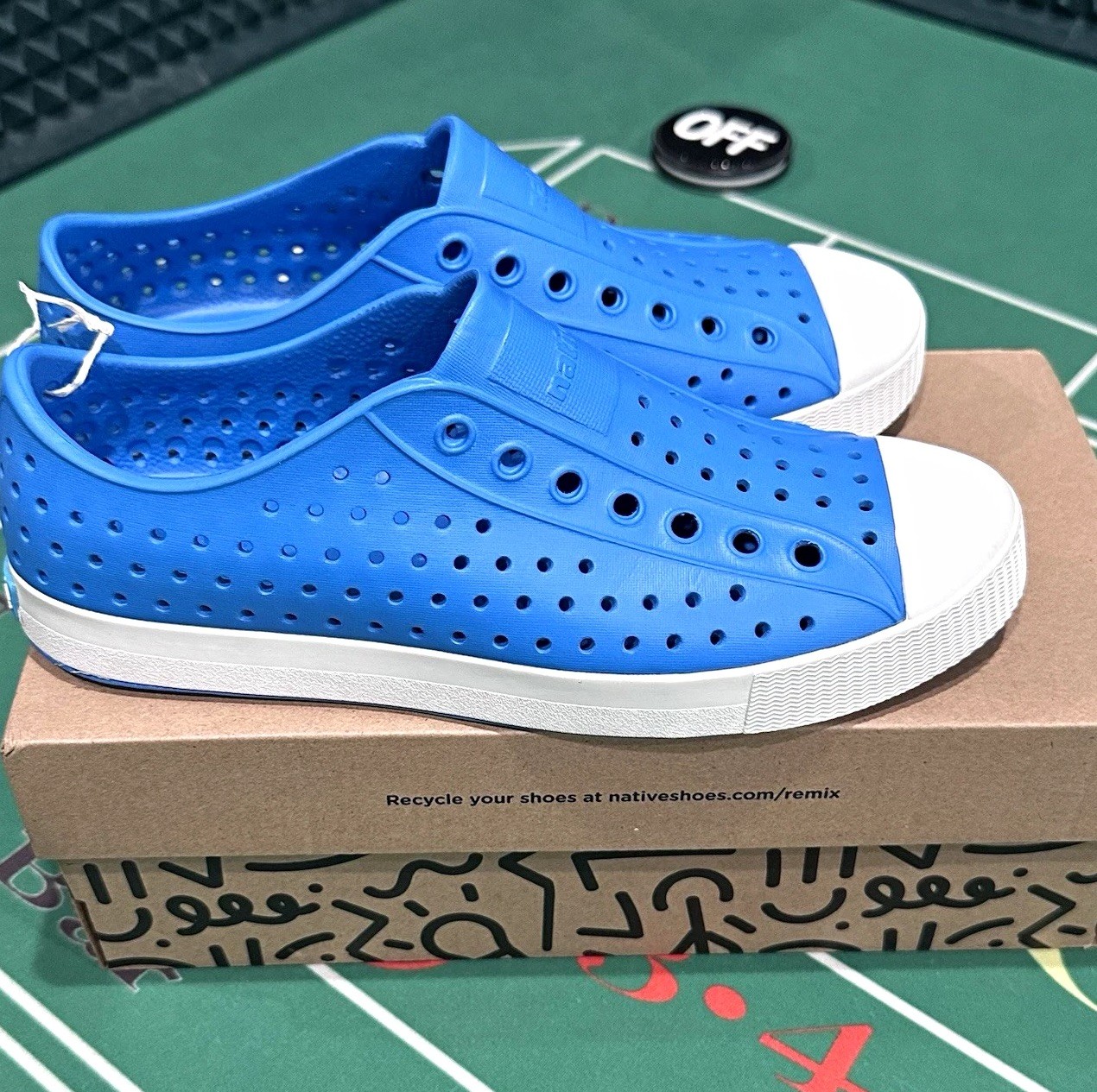 Native Jefferson SugarLite Slip On EVA Sneaker Blue/White Unisex M7/W9 New Box.