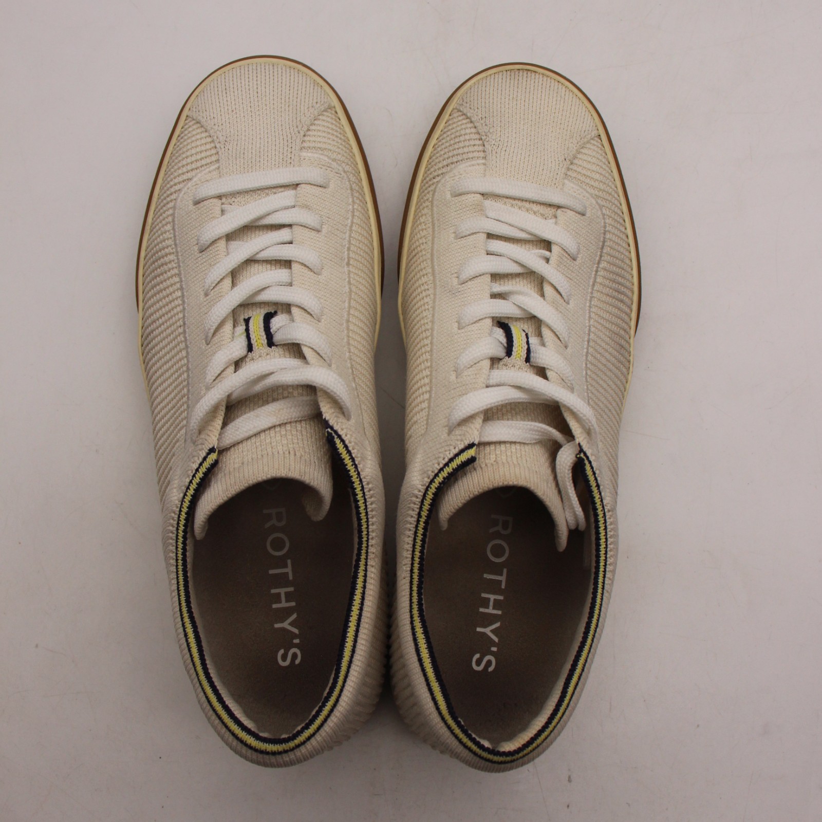 Rothys The Lace Up Sneaker Women’s Size 9 Blonde Ivory Knit Comfort Low Top