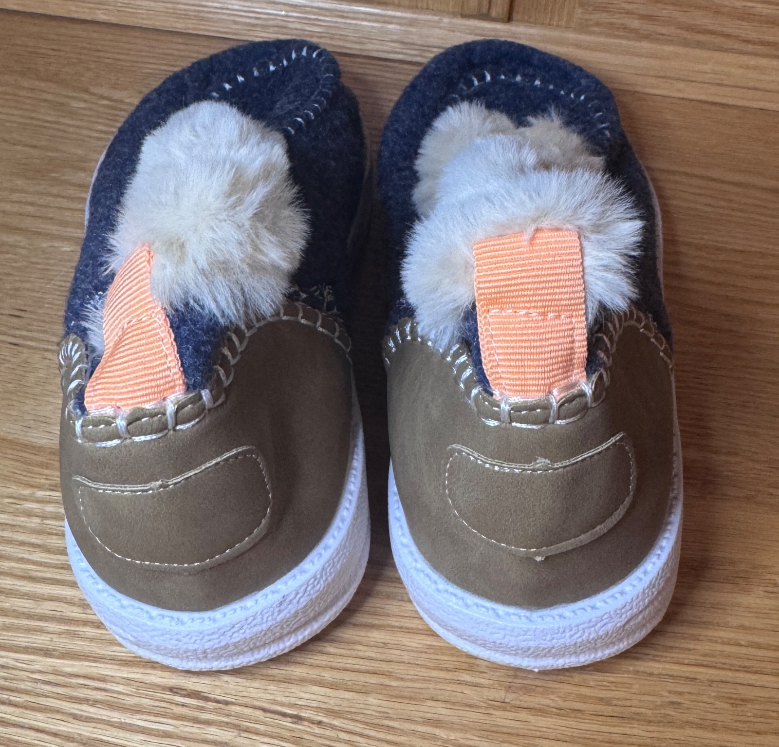 New Women’s Sz 8 1/2 Uk 6.5 Eur 39 Blue Fabric Faux Fur Lined Shoes