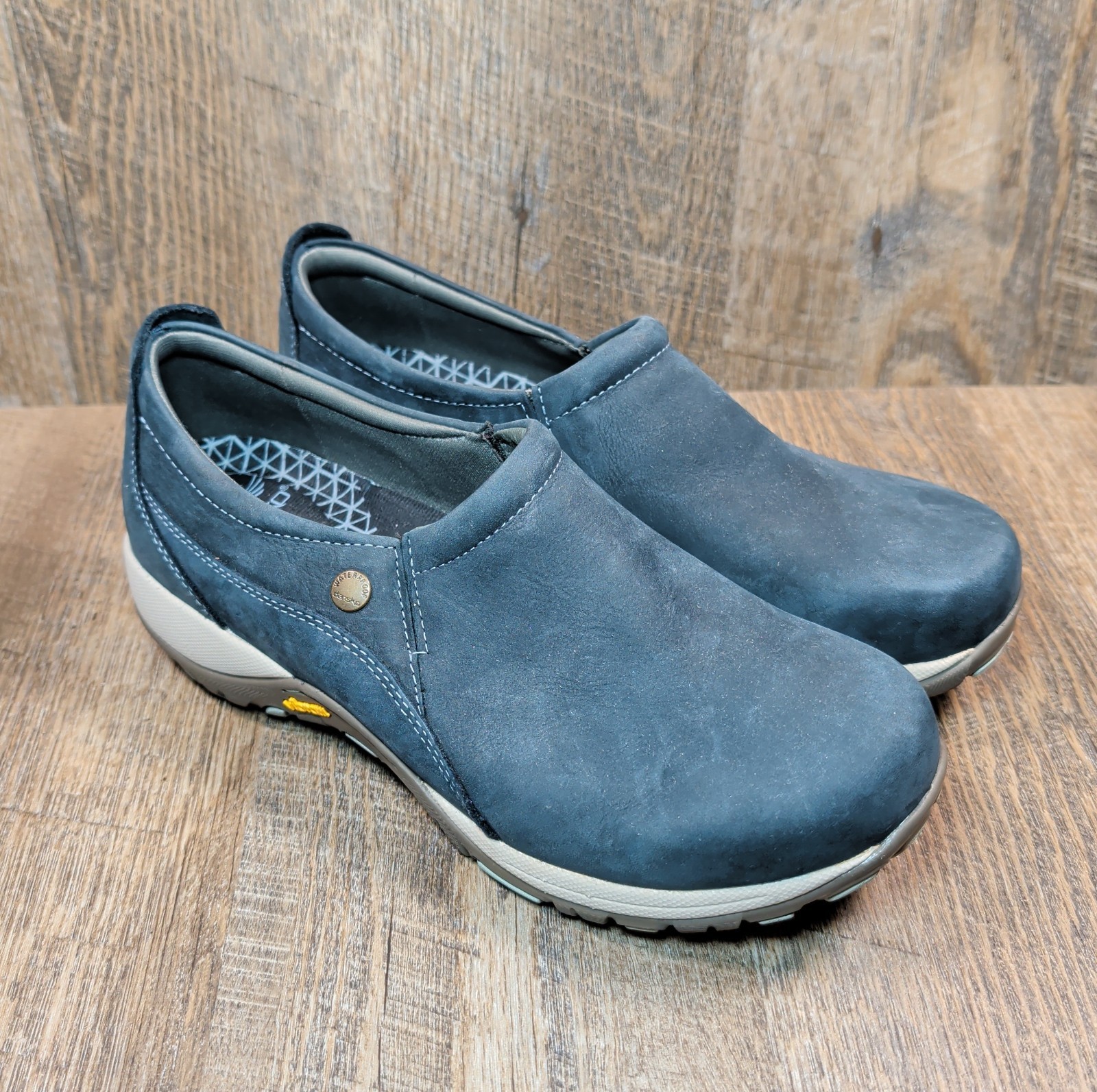 Dansko Patti Slip-On Shoes Blue Nubuck Leather Vibram Womens Size EU 40 US 9.5