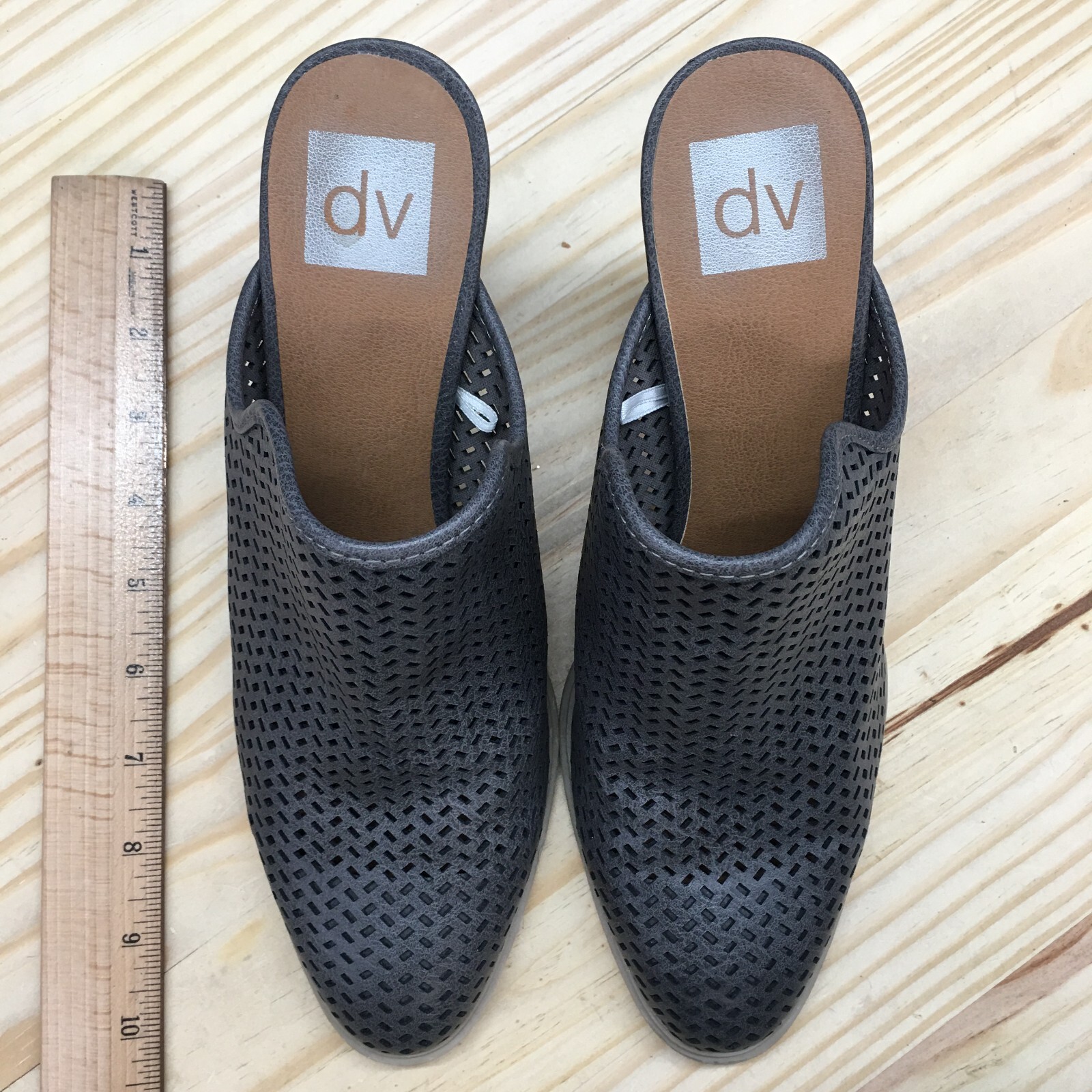 Dolce Vita Mules Womnes 9 Kenli Slip On Gray Faux Leather Block Heels Almond Toe