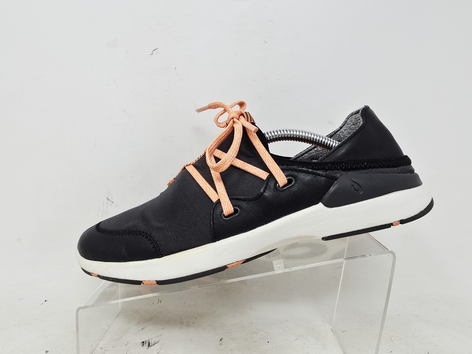 Olukai Womens Miki Li Gray Black Orange Casual Low Top Shoes Sz 7
